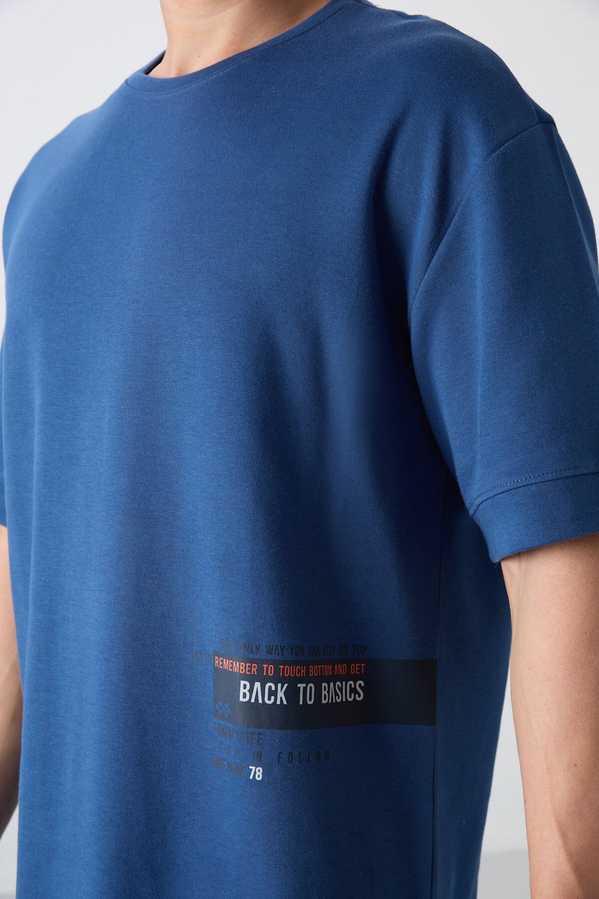 Parliament Cotton Thick Soft Textured Oversize Fit Printed Men's T-Shirt - 88322