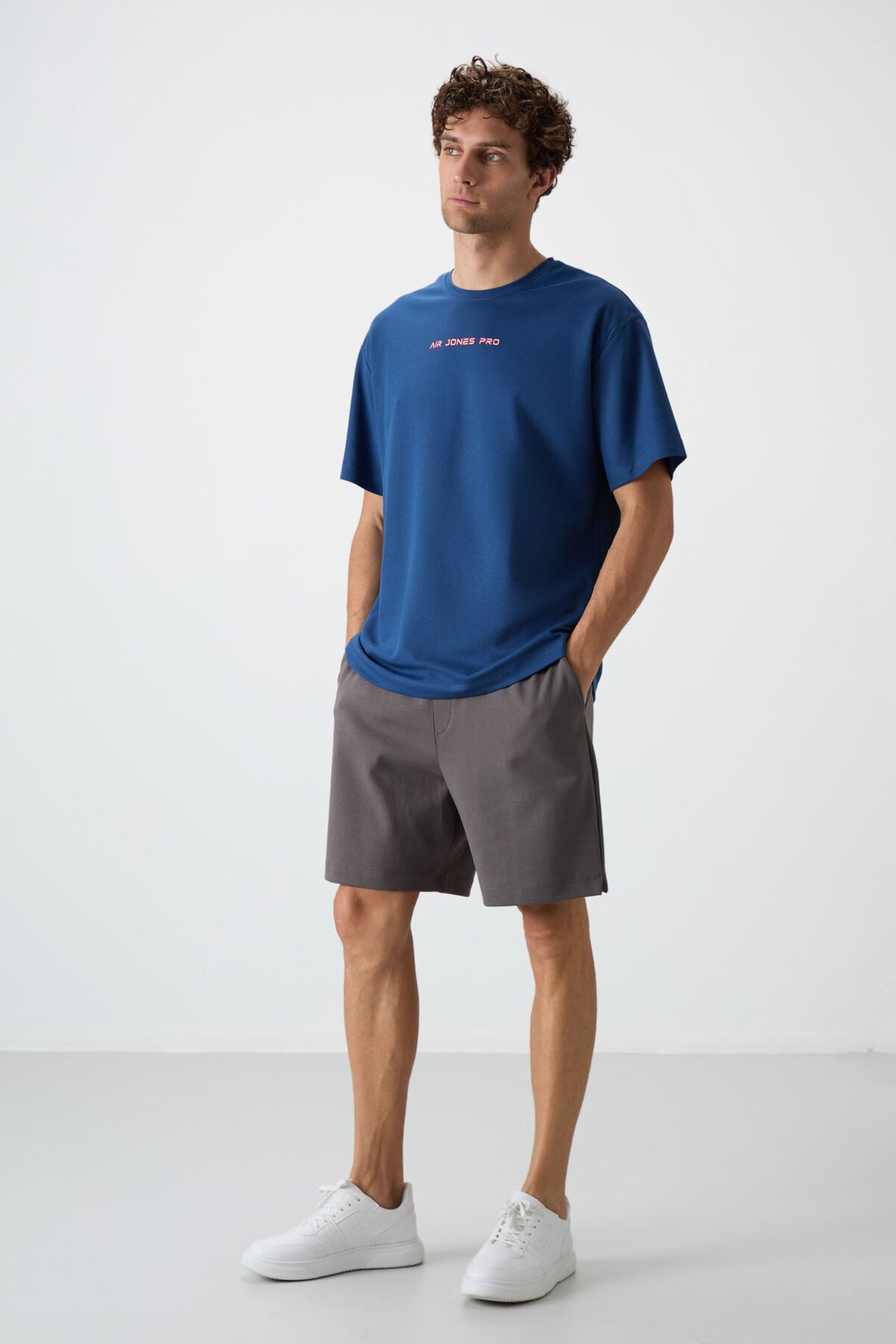 Parliament Cotton Thick Textured Surface Oversize Fit Printed Men's T-Shirt - 88364
