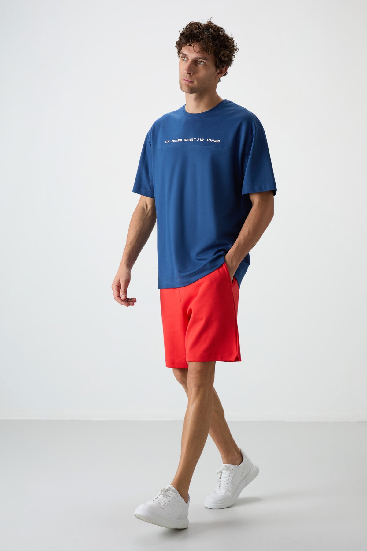 Parliament Cotton Thick Textured Surface Oversize Fit Printed Men's T-Shirt - 88371