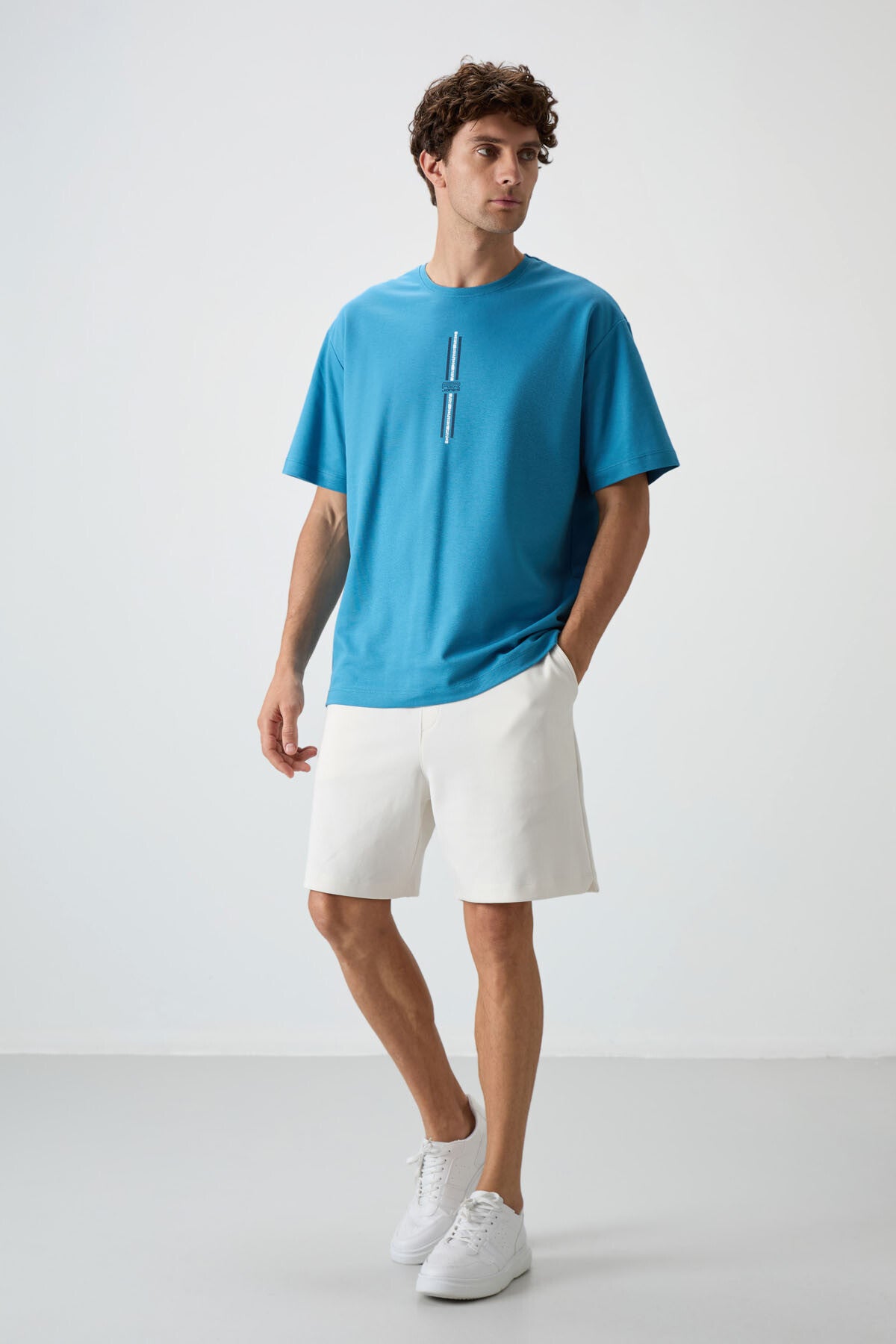 Petrol Blue Cotton Thick Textured Surface Oversize Fit Printed Men's T-Shirt - 88366