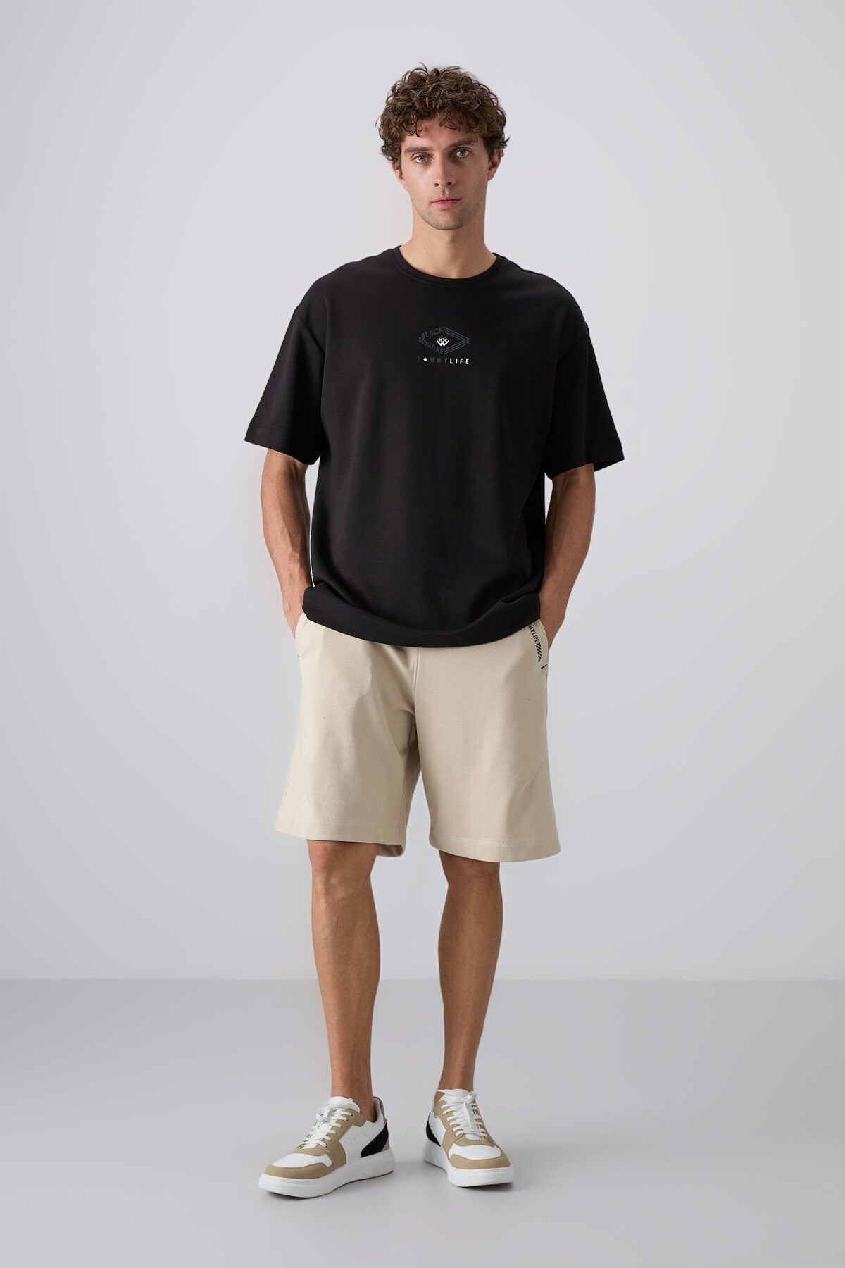 Black Cotton Thick Soft Textured Oversize Fit Printed Men's T-Shirt - 88325
