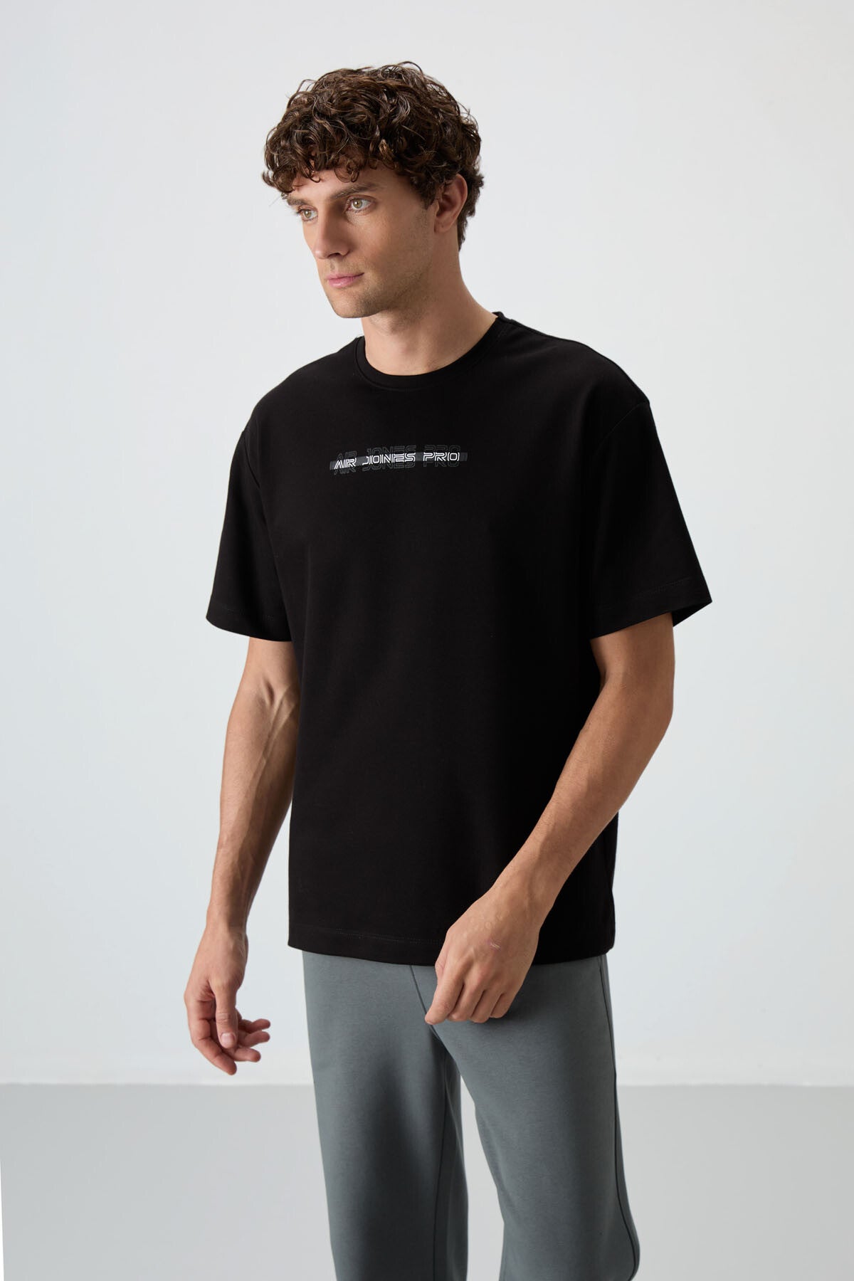 Black Cotton Thick Textured Surface Oversize Fit Printed Men's T-Shirt - 88365