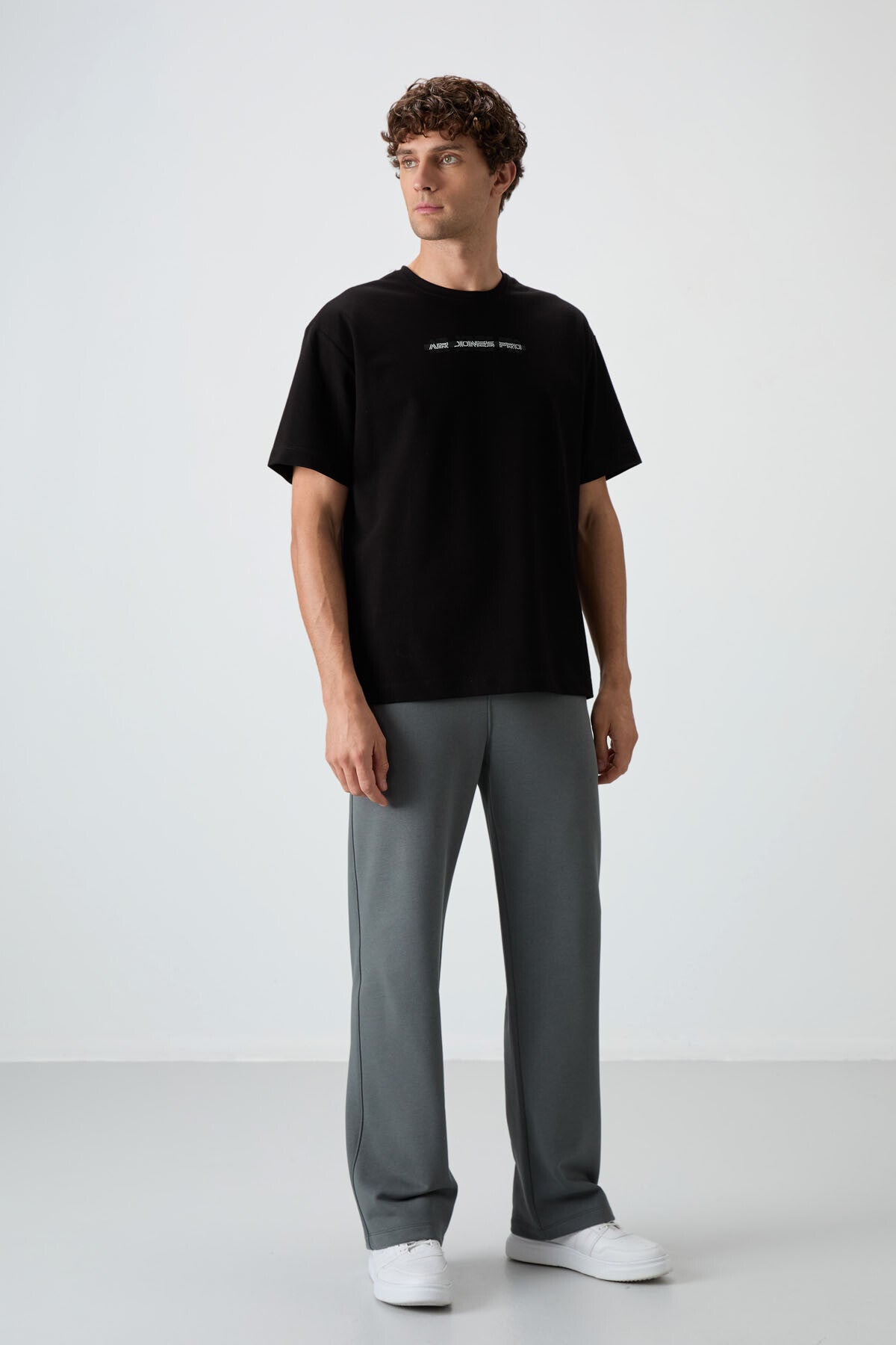 Black Cotton Thick Textured Surface Oversize Fit Printed Men's T-Shirt - 88365