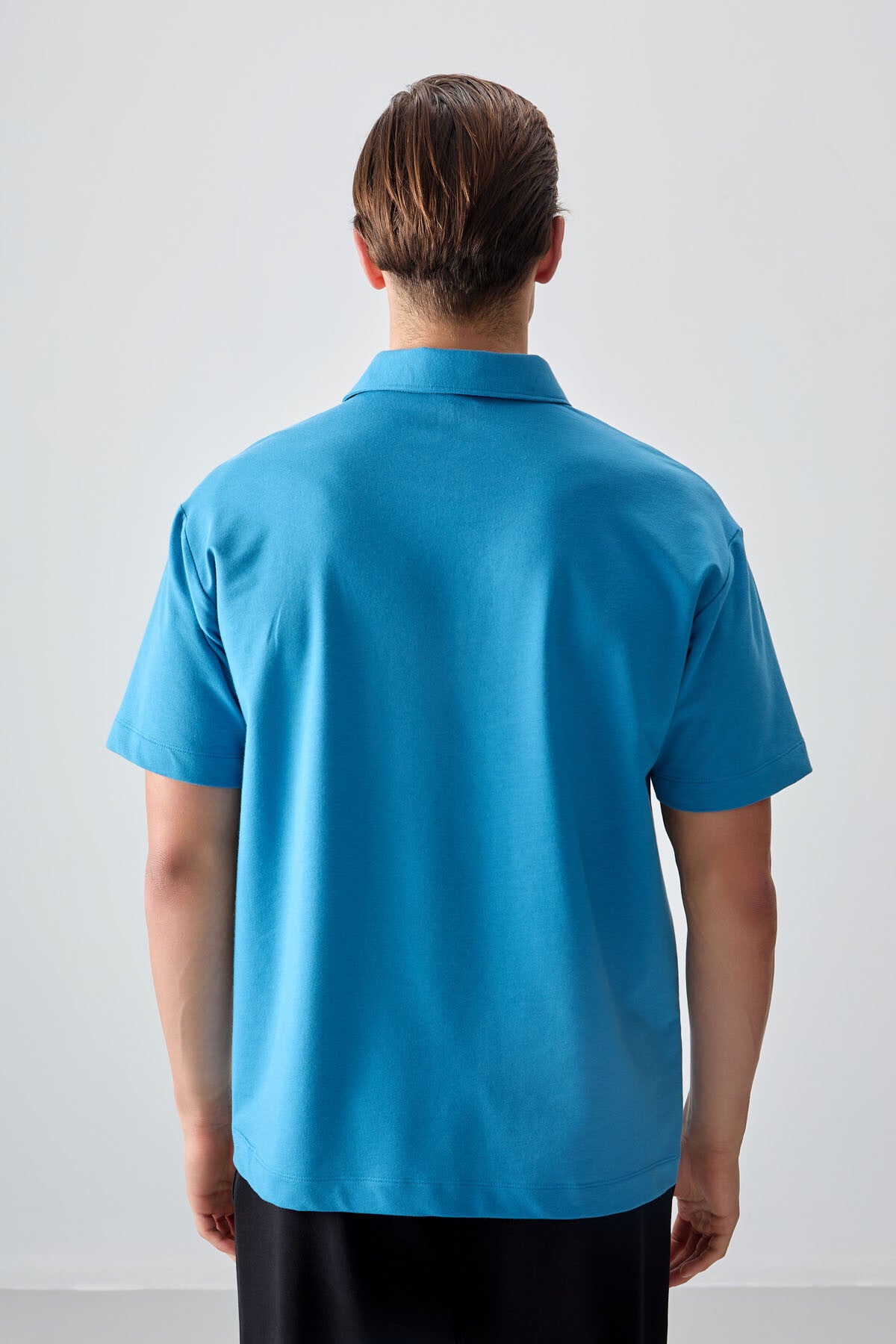 Blue Cotton Thick Soft Textured Polo Collar Oversize Fit Basic Men's T-Shirt - 88382