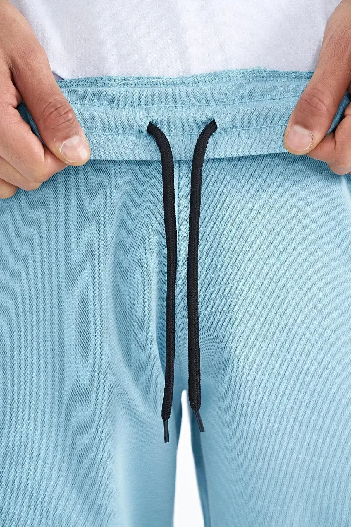 Clive Light Blue Standard Fit Men's Shorts - 81249