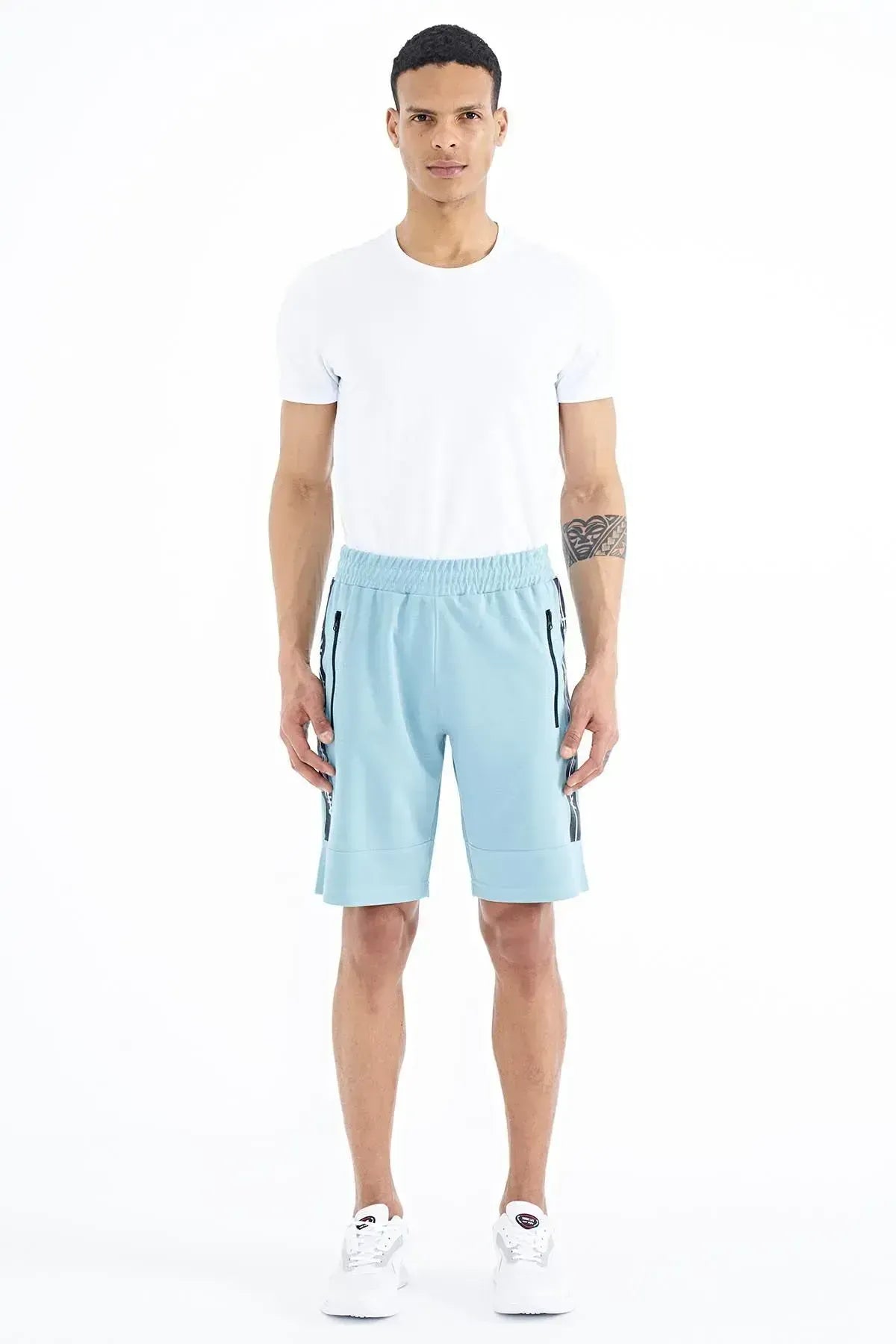 Clive Light Blue Standard Fit Men's Shorts - 81249