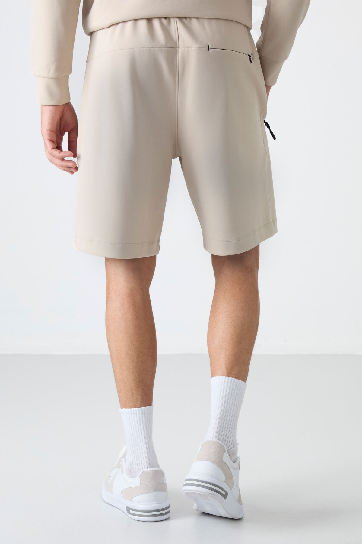 Men's Standard Fit Laced Shorts with Hidden Zipper and Back Pocket - 81136