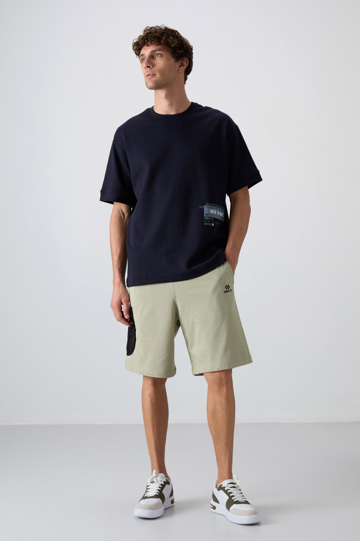 Cotton Padded Thick Soft Textured Comfort Fit Printed Men's Shorts - 81266