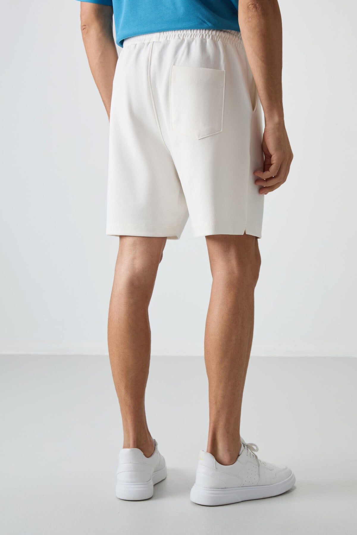 Ekru Cotton Thick Soft Textured Comfort Fit Basic Men's Shorts - 81274