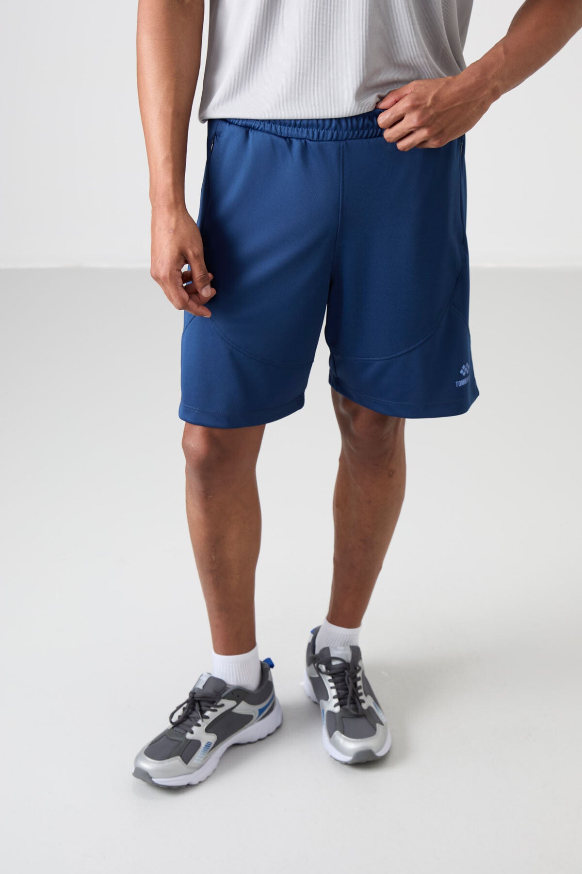 Parliament Polyester Thick Soft Comfort Fit Men's Shorts - 81271