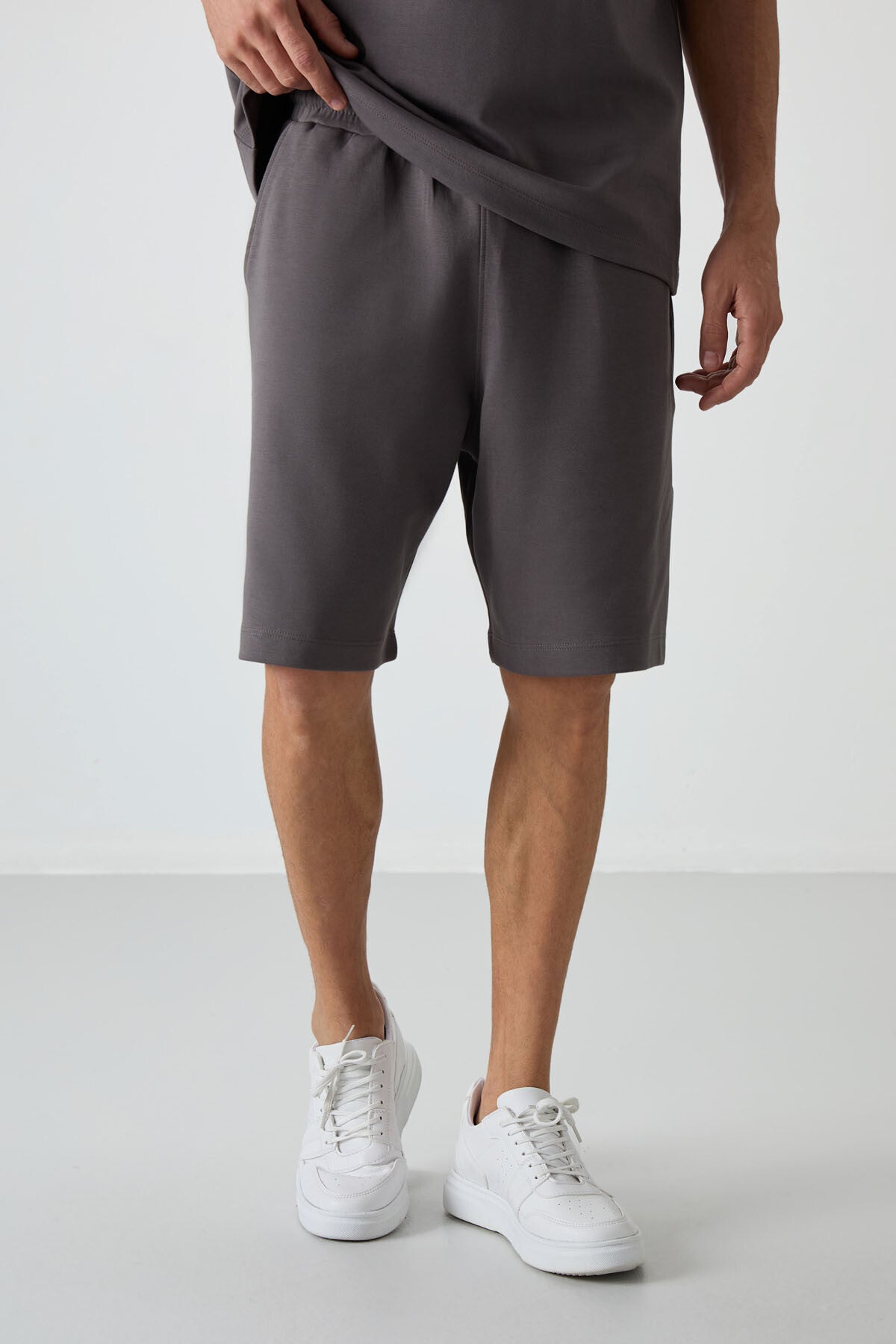 Dark Grey Cotton Thick Soft Textured Oversize Fit Basic Men's Shorts Set - 85249