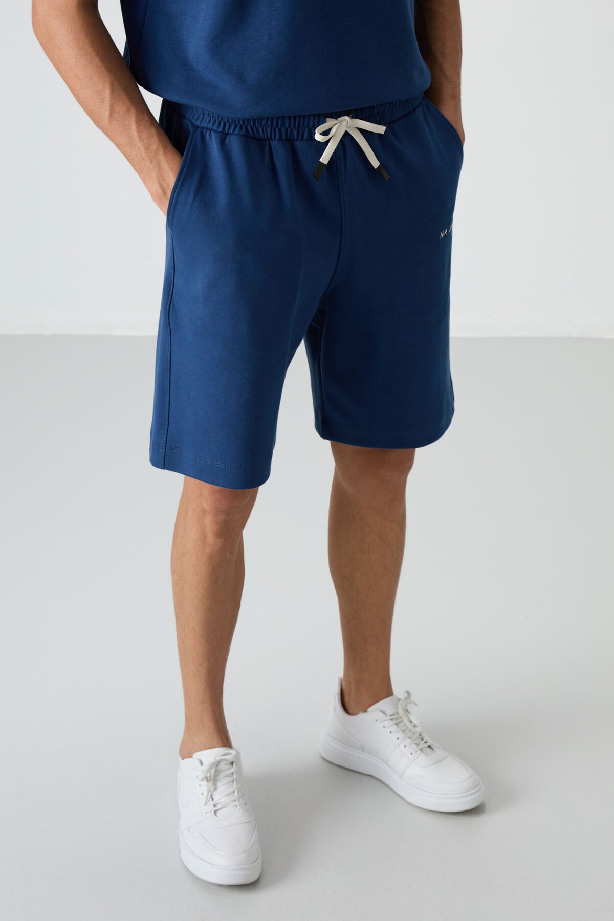 Parlament Cotton Thick Soft Textured Oversize Fit Embroidered Men's Shorts Set - 85250
