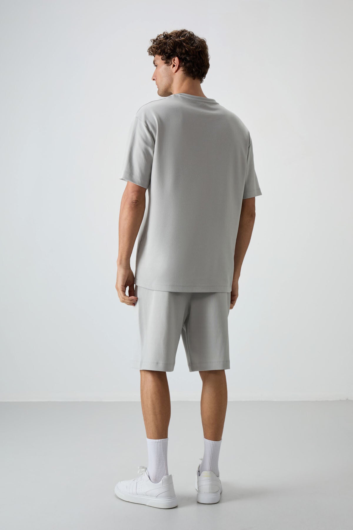 Stone Cotton Thick Soft Textured Oversize Fit Embroidered Men's Shorts Set - 85250