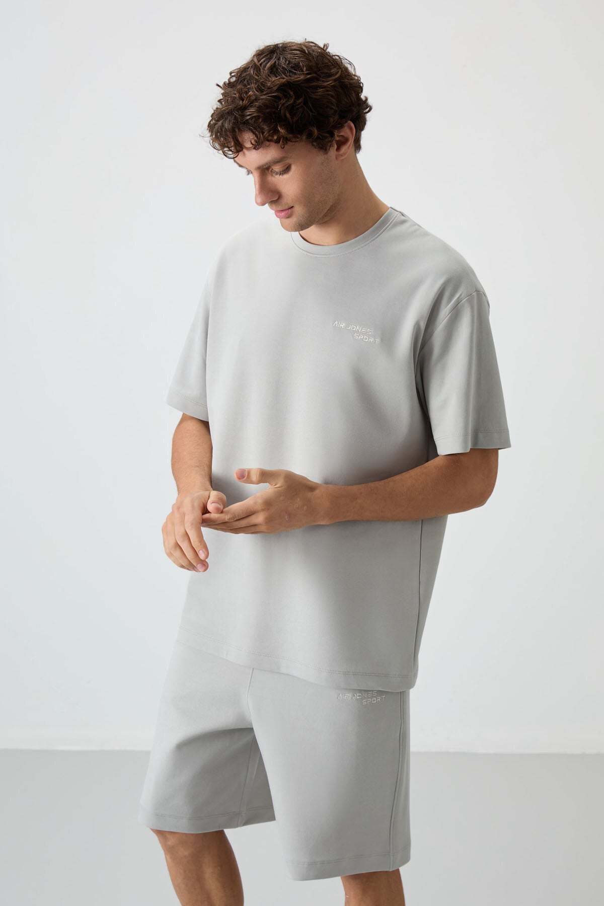 Stone Cotton Thick Soft Textured Oversize Fit Embroidered Men's Shorts Set - 85250
