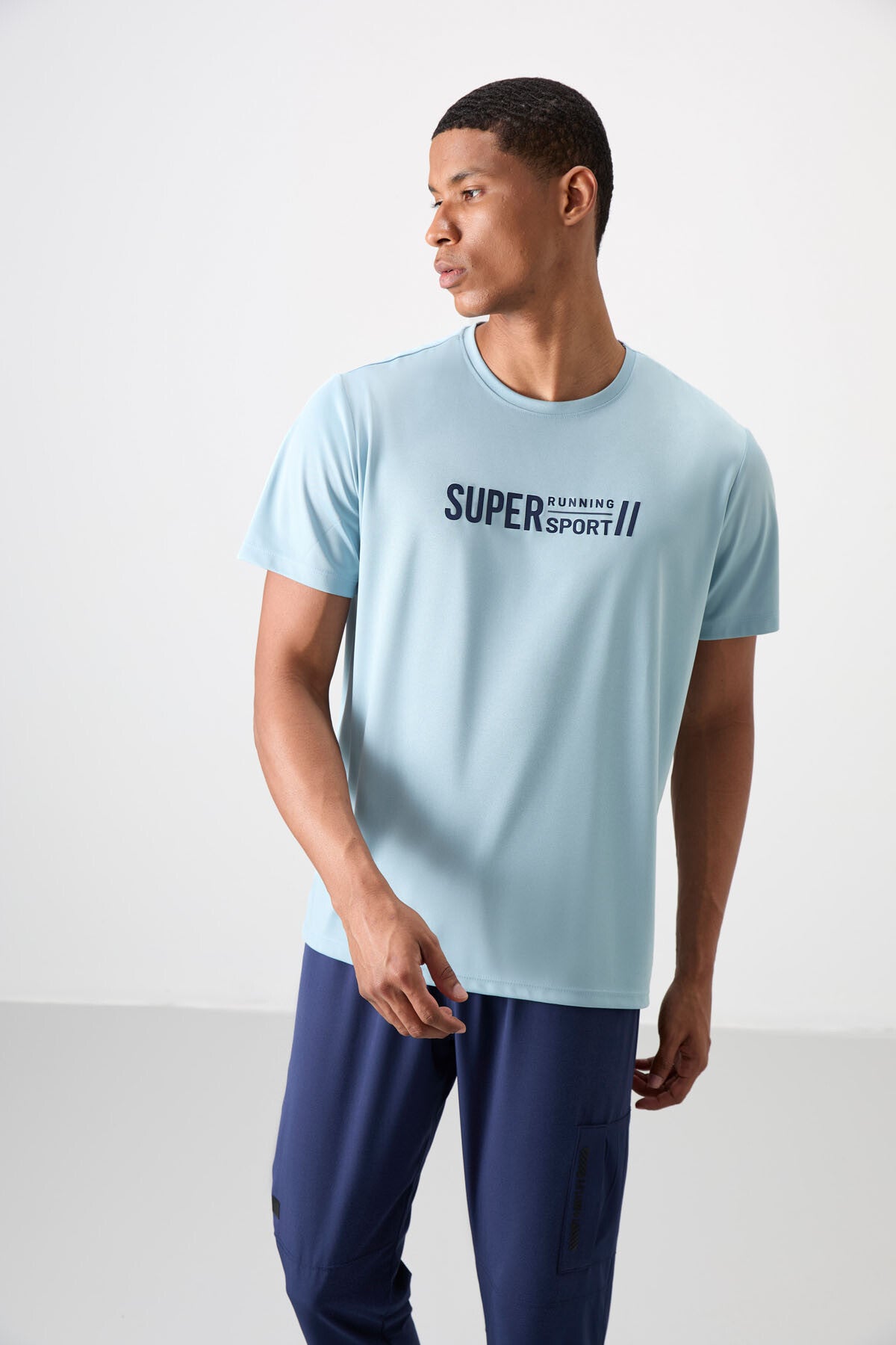 Light Blue Polyester Breathable Textured Thin Flexible Standard Fit Men's Performance T-Shirt - 88385