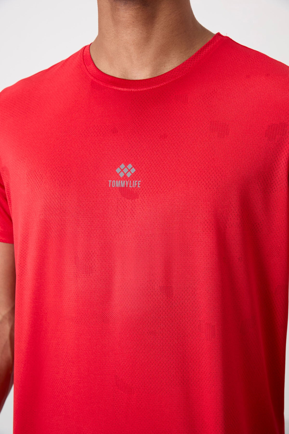 Red Polyester Breathable Jacquard Thin Flexible Standard Fit Men's Performance T-Shirt - 88397