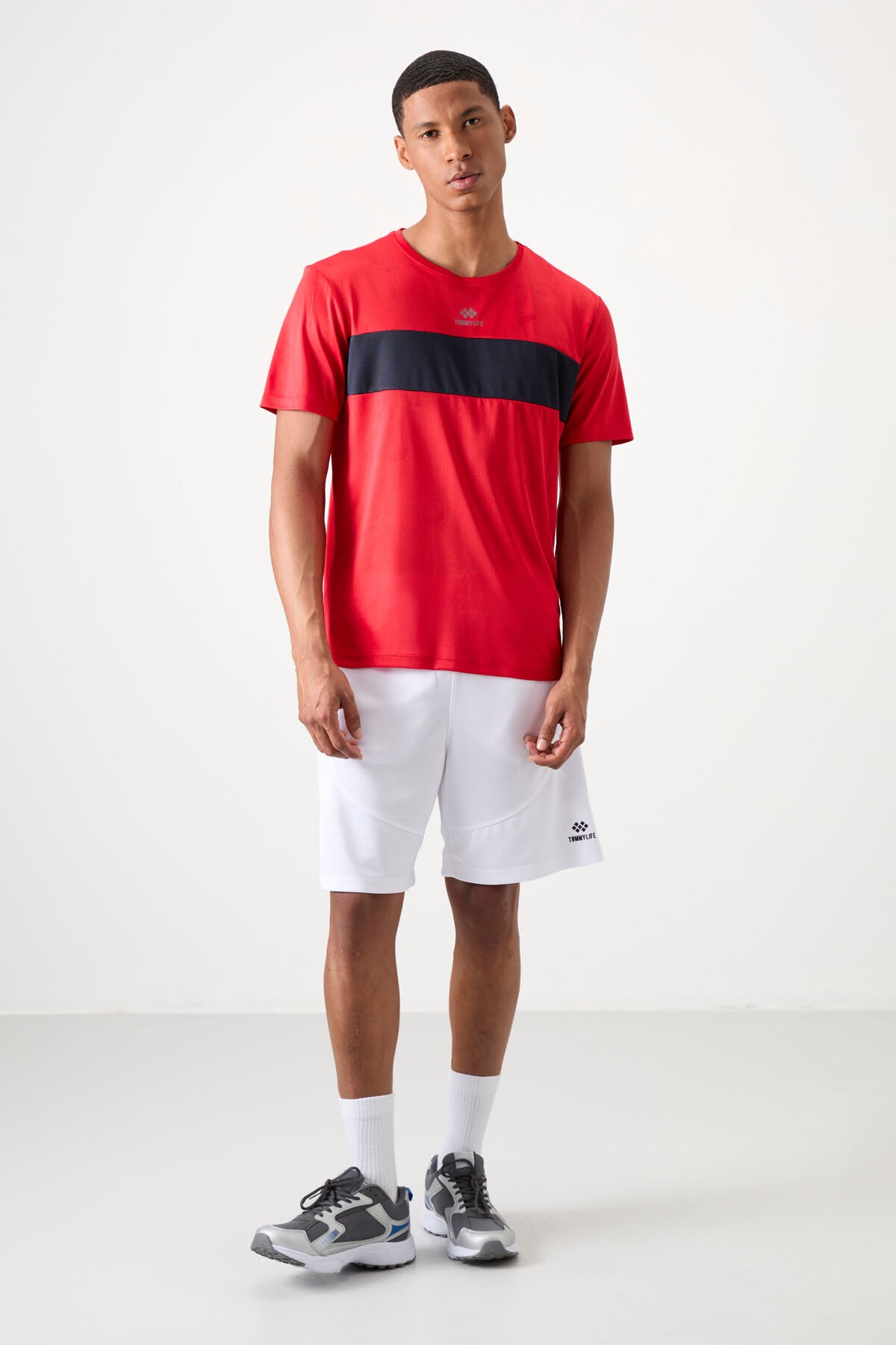 Red Polyester Breathable Jacquard Thin Flexible Standard Fit Men's Performance T-Shirt - 88398