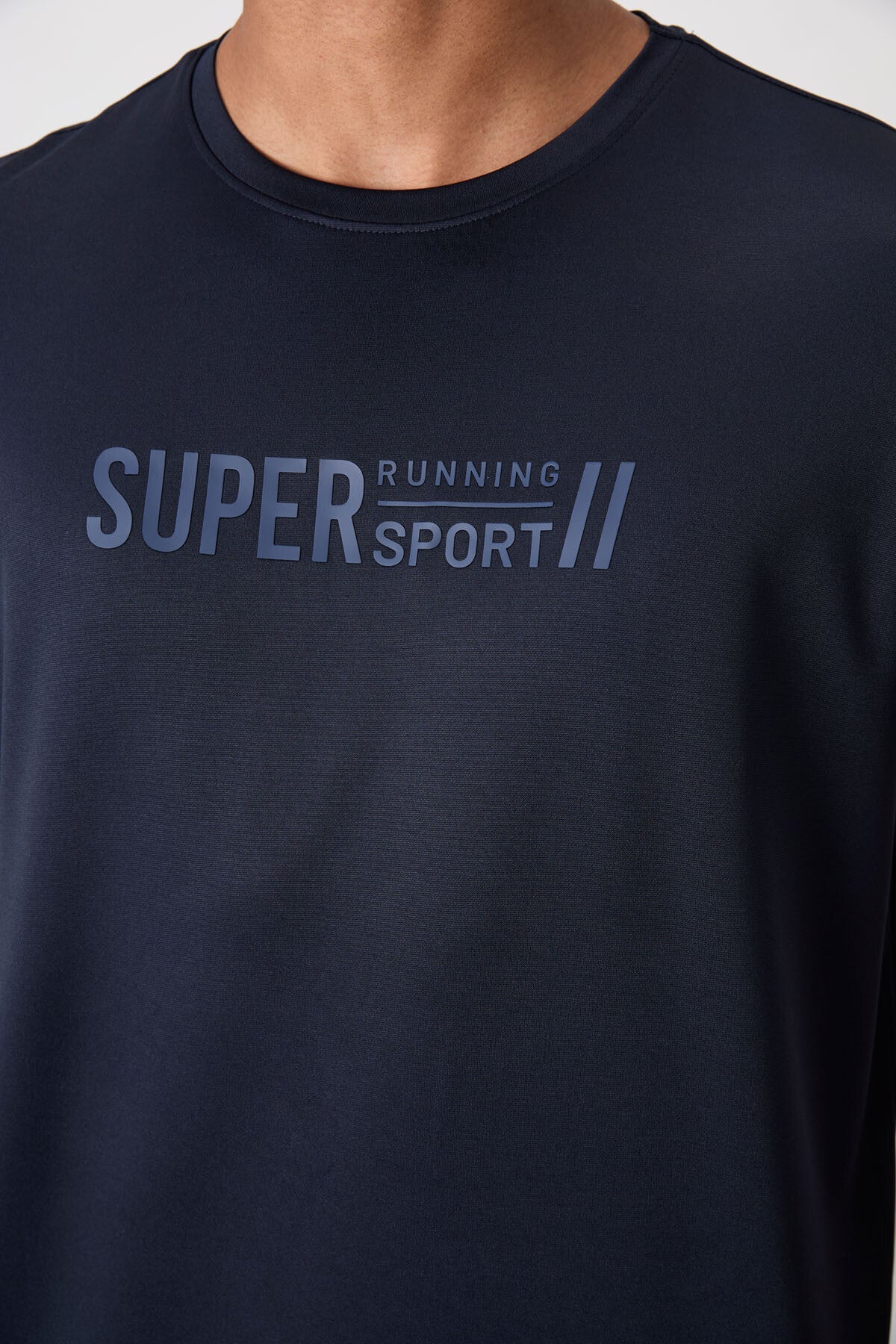 Navy Blue Polyester Breathable Textured Thin Flexible Standard Fit Men's Performance T-Shirt - 88385