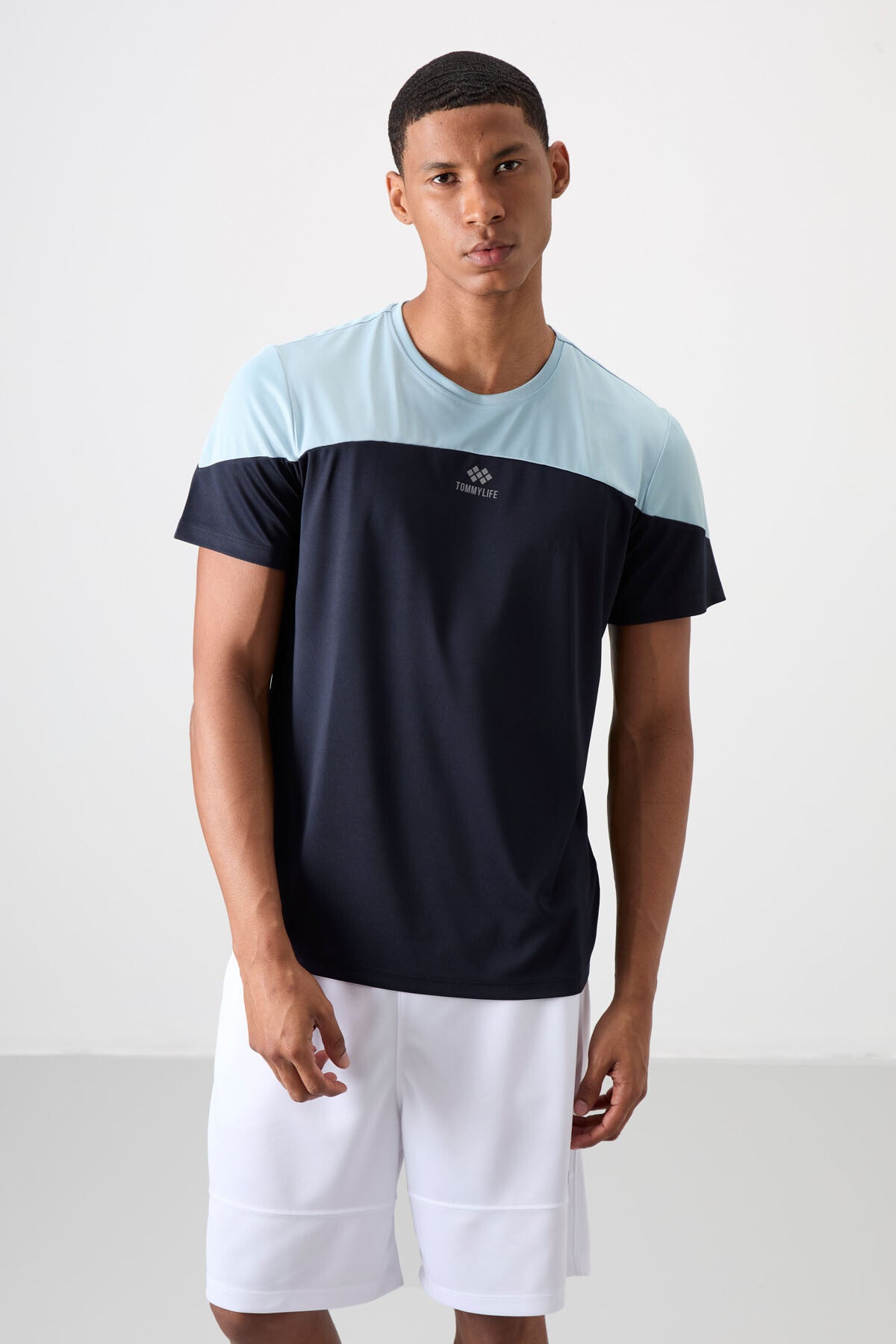 Navy Blue Polyester Breathable Textured Thin Flexible Standard Fit Men's Performance T-Shirt - 88386
