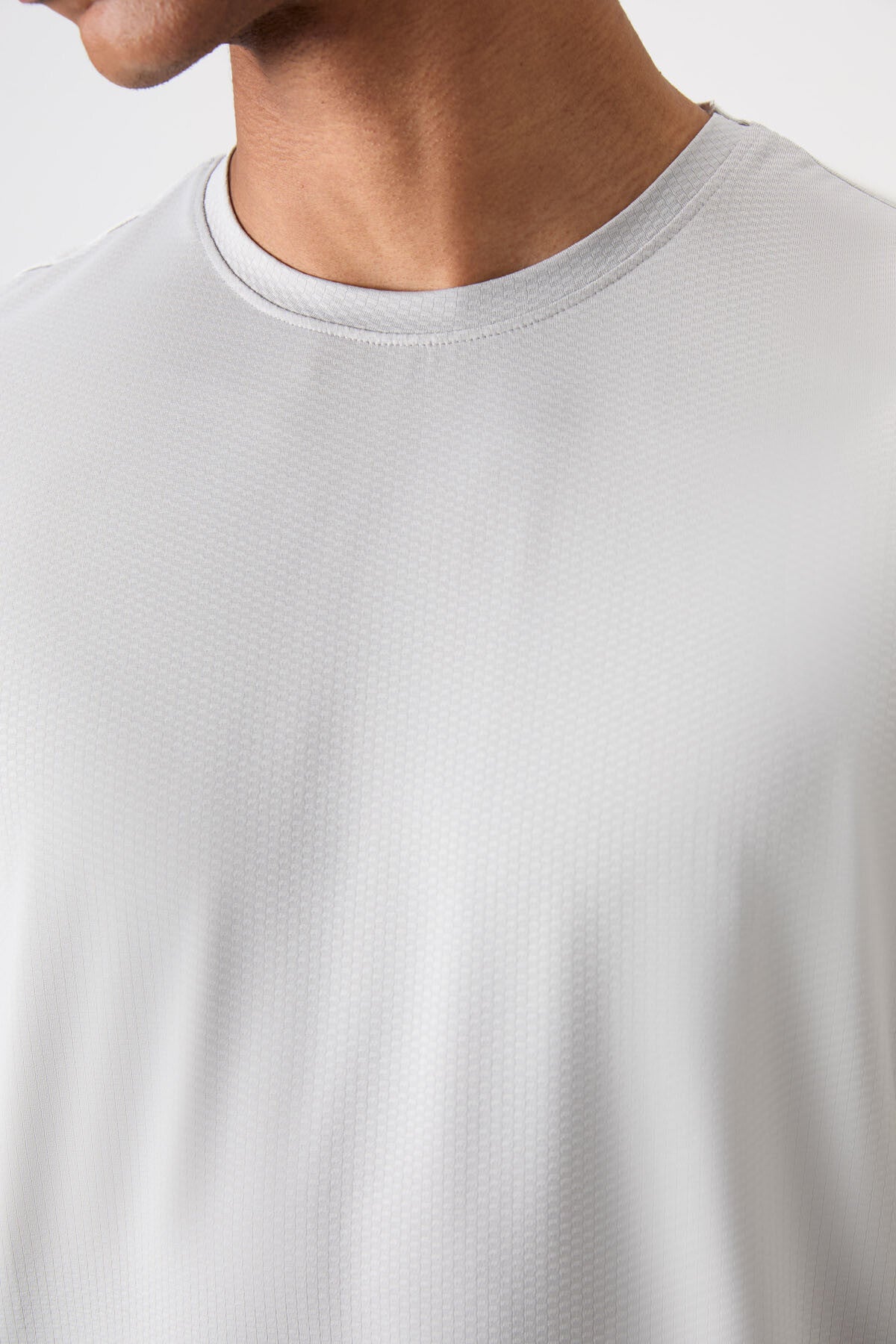 Stone Polyester Breathable Textured Thin Flexible Standard Fit Men's Performance T-Shirt - 88388