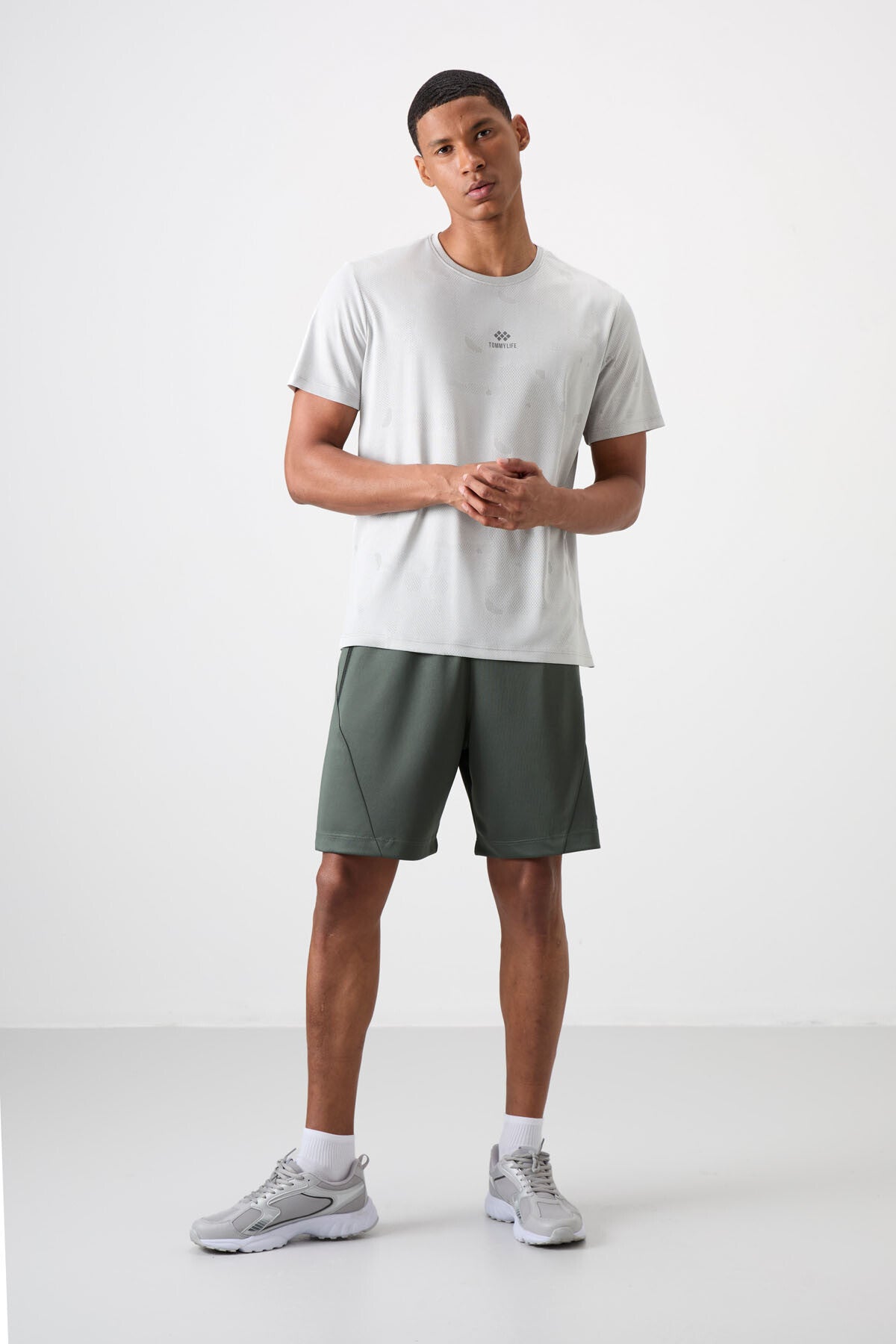 Stone Polyester Breathable Jacquard Thin Flexible Standard Fit Men's Performance T-Shirt - 88397