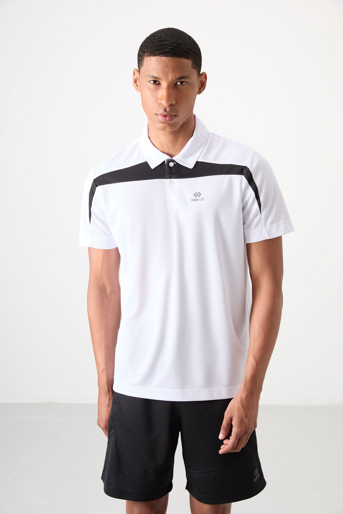 White Polyester Breathable Textured Thin Flexible Standard Fit Polo Collar Men's Performance T-Shirt - 88392