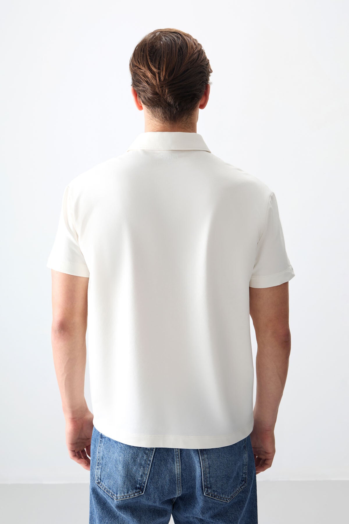T-Shirt Oversized, basic, with a thick soft-weave Polo collar