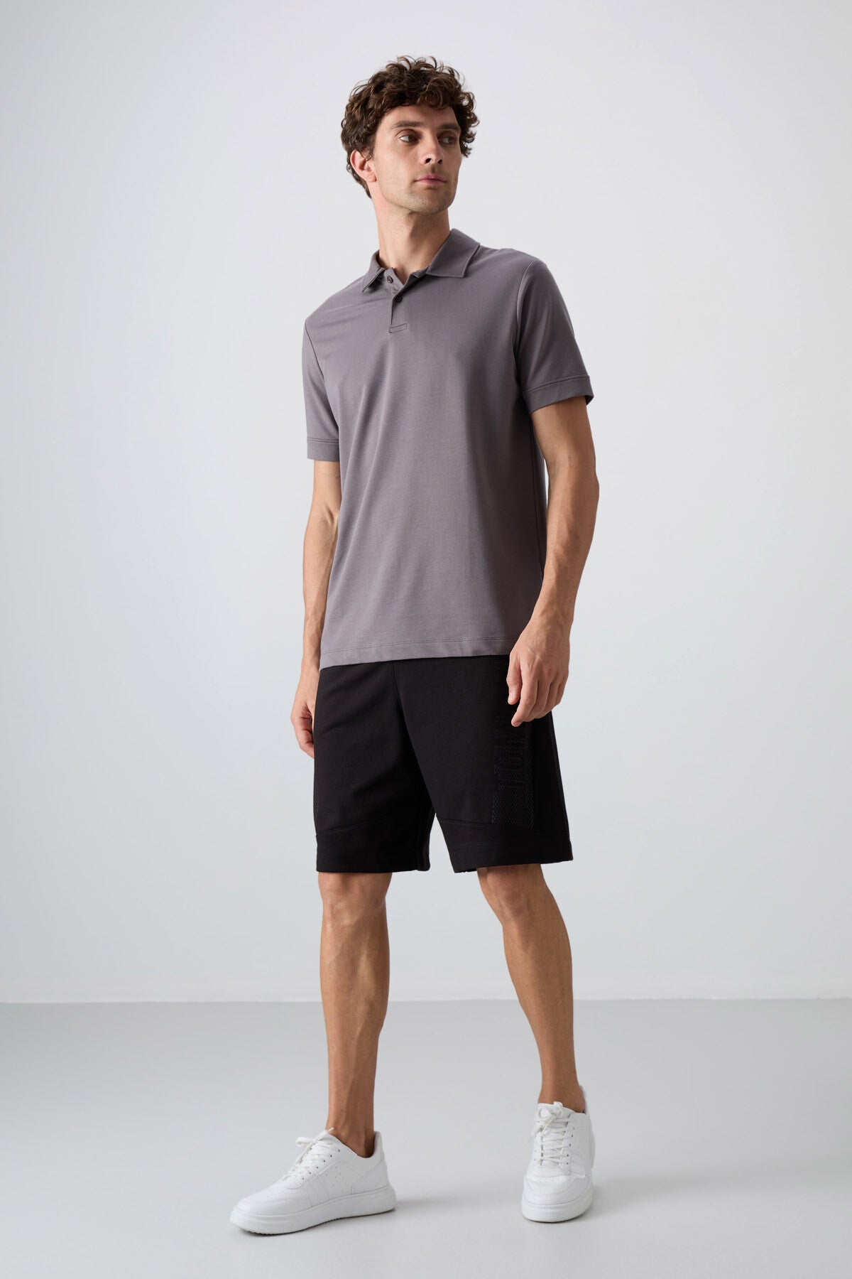 Dark Grey Cotton Thick Soft Textured Standard Fit Basic Polo Collar Men's T-Shirt - 88351