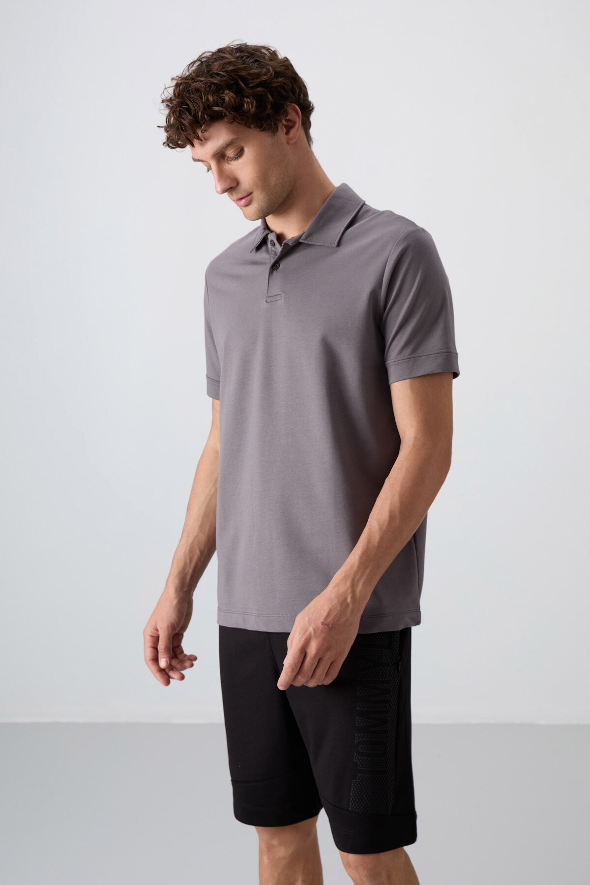Dark Grey Cotton Thick Soft Textured Standard Fit Basic Polo Collar Men's T-Shirt - 88351