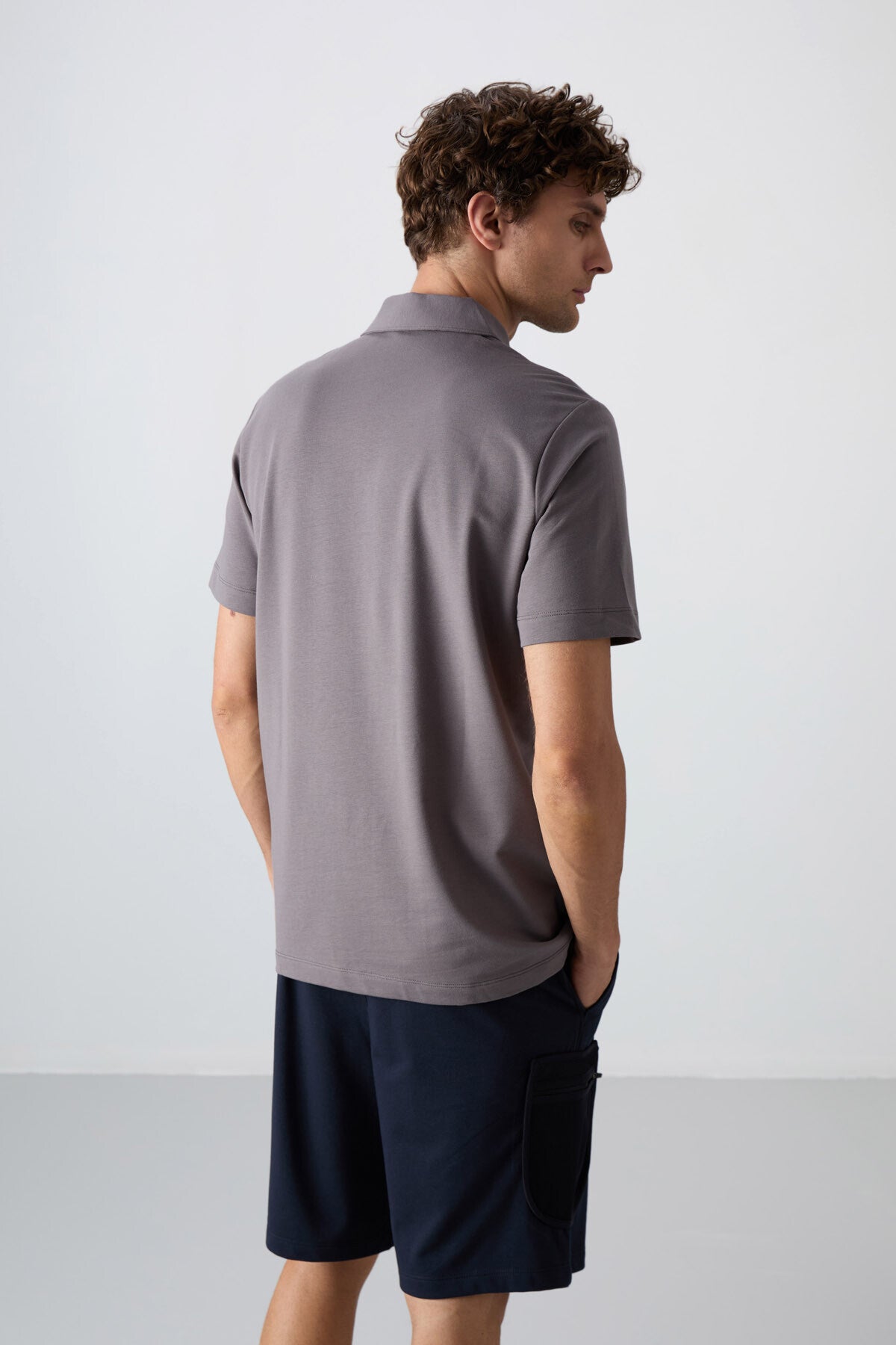 Dark Grey Cotton Thick Soft Textured Standard Fit Basic Polo Collar Men's T-Shirt - 88348