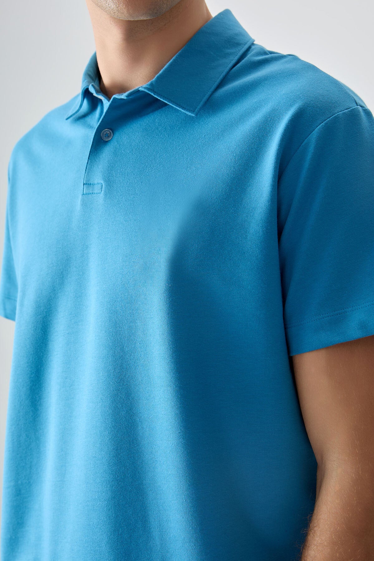 Blue Cotton Thick Soft Textured Polo Collar Oversize Fit Basic Men's T-Shirt - 88381