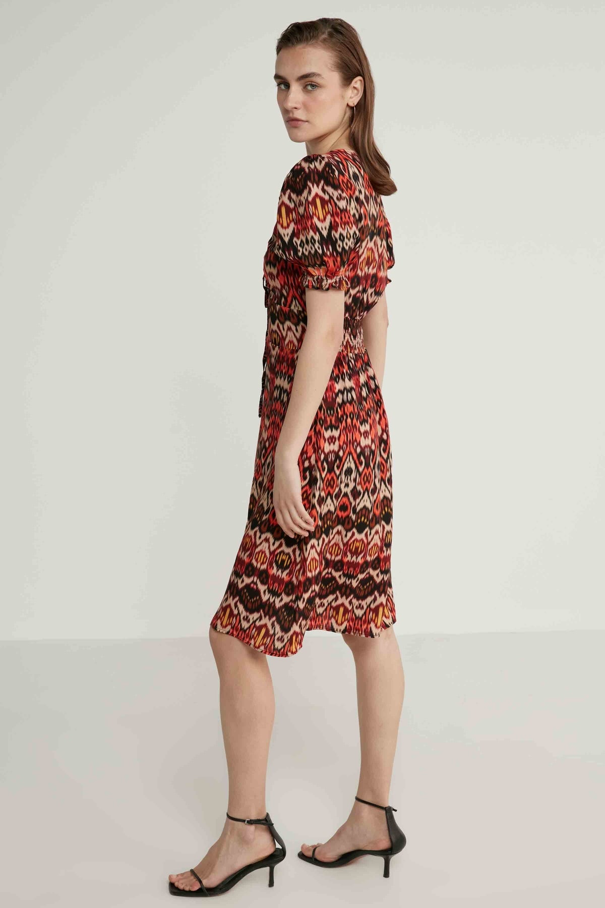 ETHNIC PATTERN V COLLAR DRESS