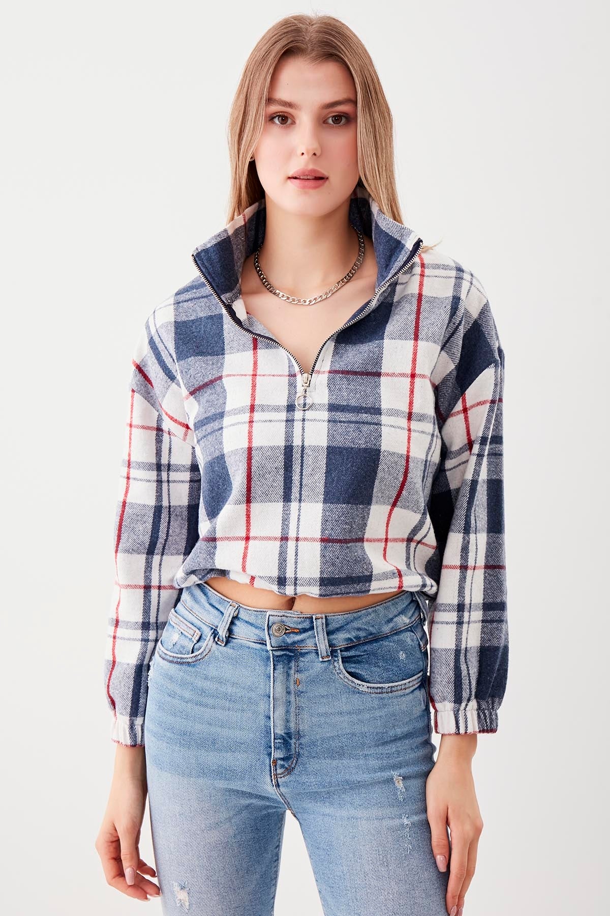 STEEP COLLAR PLAID DESEN SWEAT WITH ZIPPER
