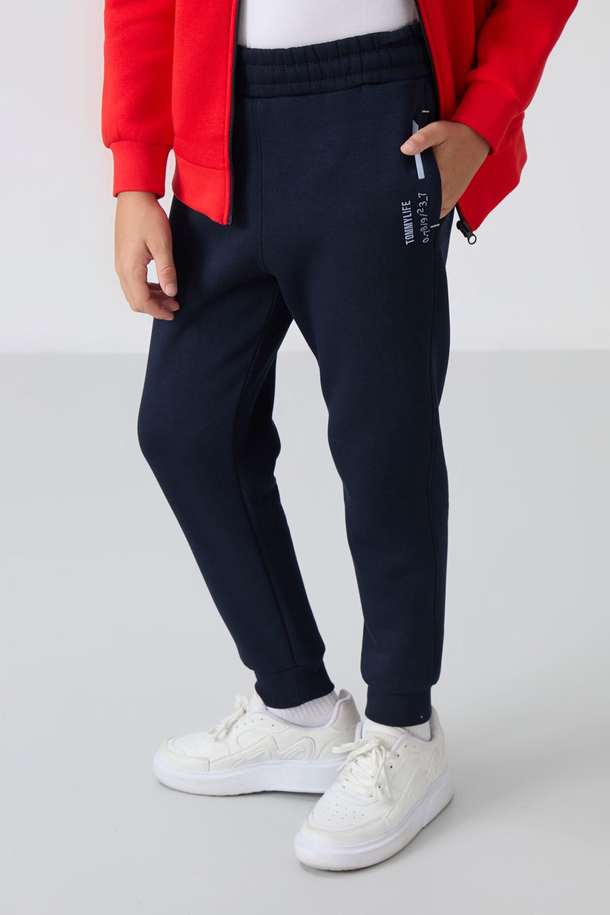 Fiesta-Navy Blue Cotton Thick Inner Fleece Soft Textured Standard Fit Embroidered Boys' Tracksuit Set - 11240