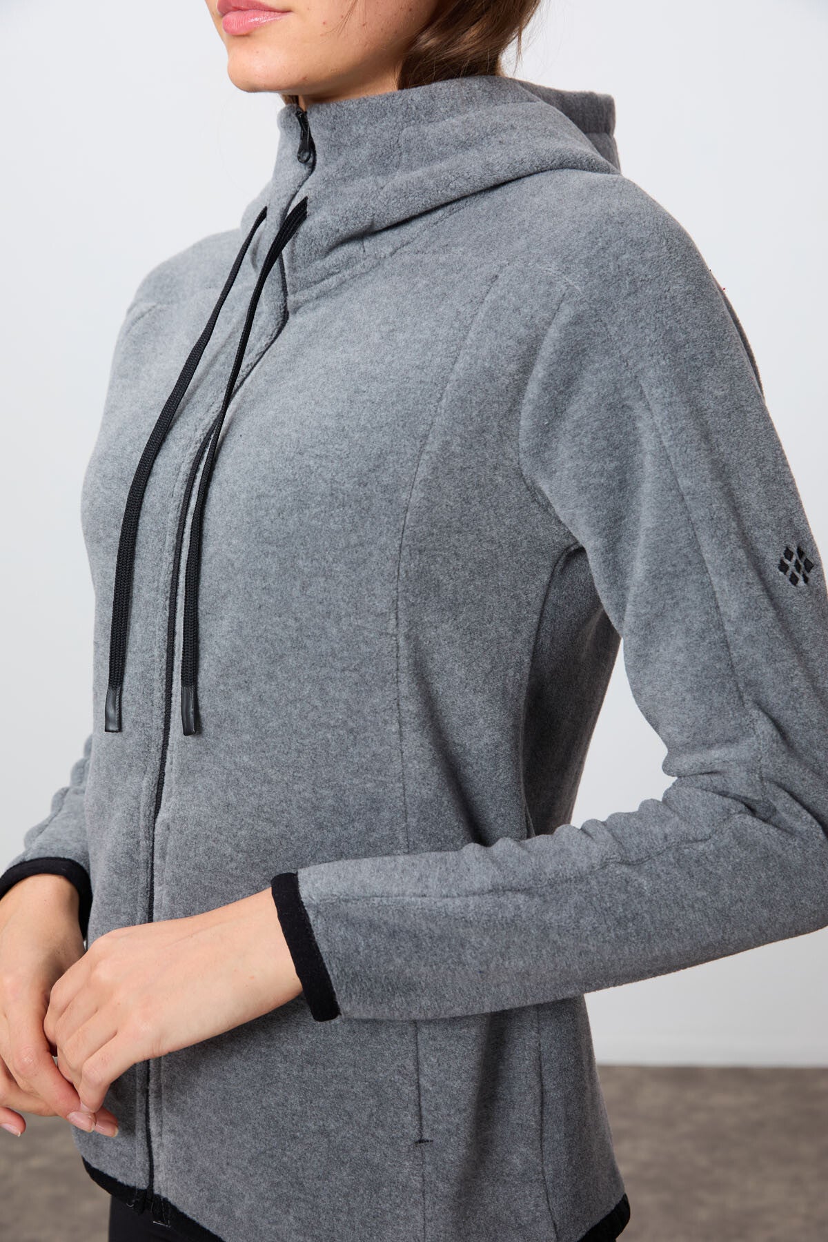 Grey Melange Thick Soft Textured Hooded Standard Fit Embroidered Fleece Women's Sweatshirt -97287