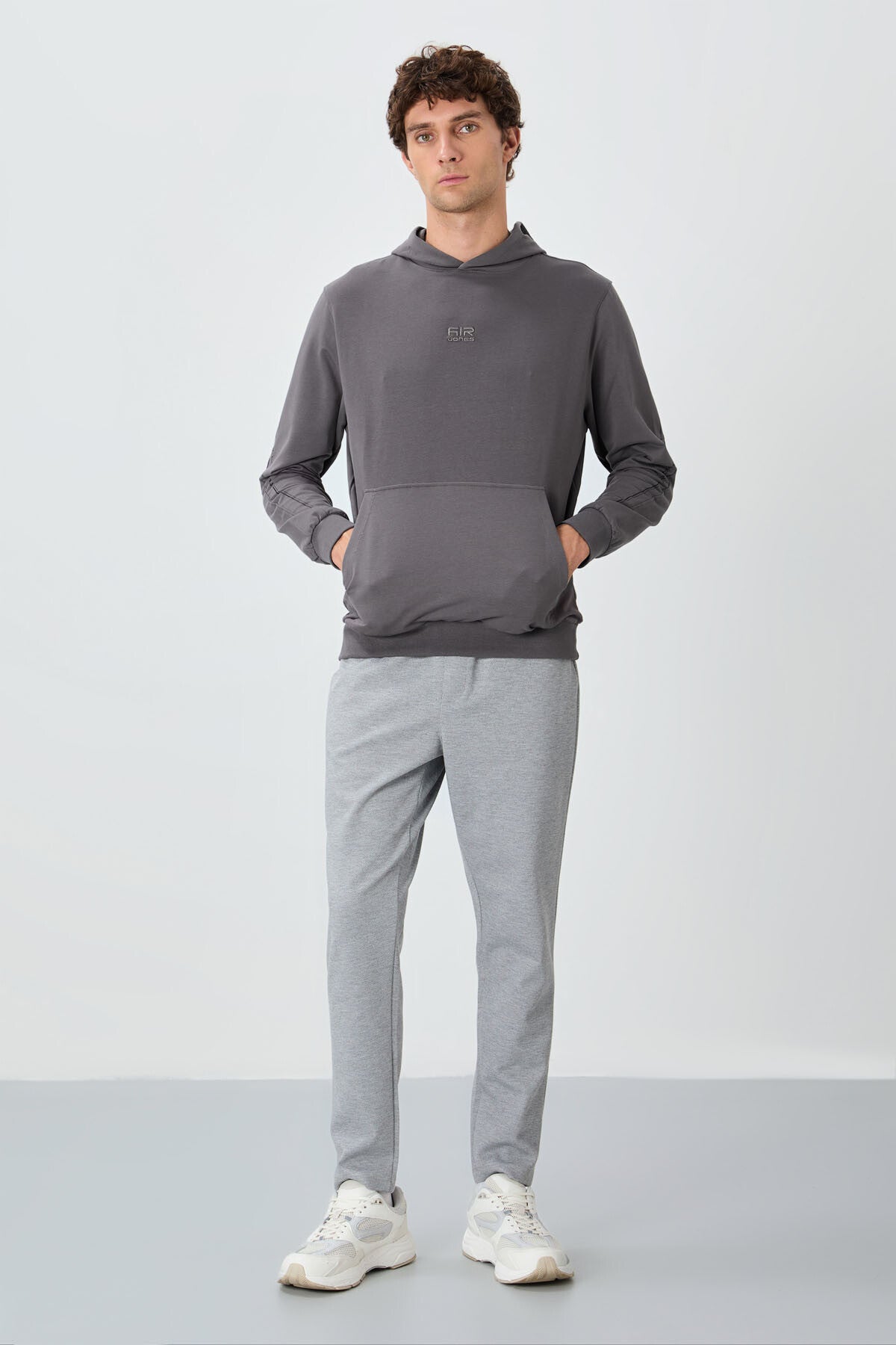 Grey Melange Textured Surface Standard Fit Men's Tracksuit Bottom - 82155