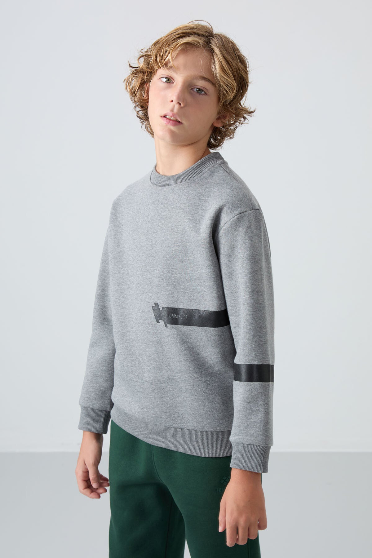 Grey Melange Cotton Thick Fleece-Lined Soft Textured Standard Fit Printed Boys' Sweatshirt - 11238