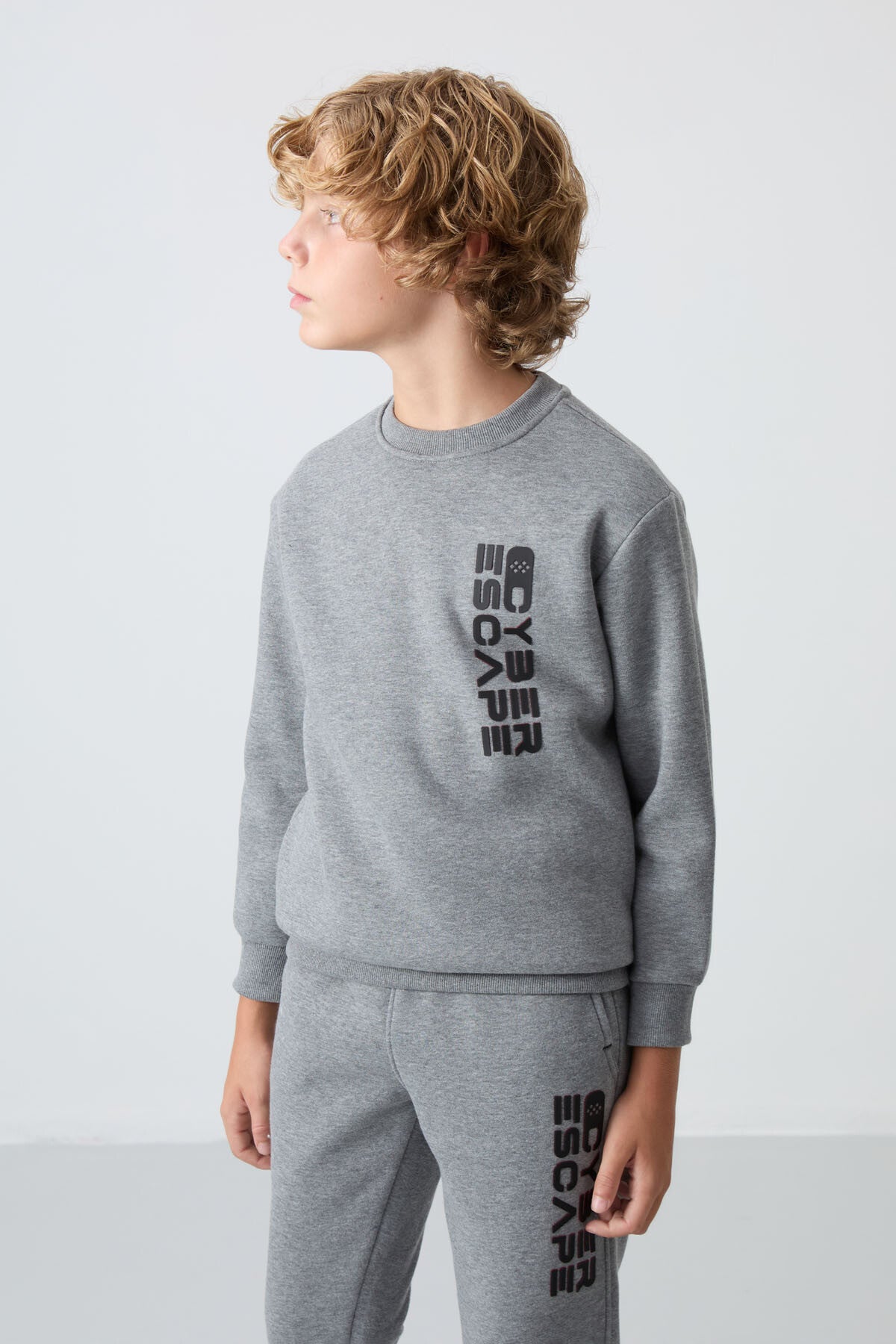 Grey Melange Cotton Thick Fleece-Lined Soft Textured Standard Fit Printed Boys' Tracksuit Set - 11233