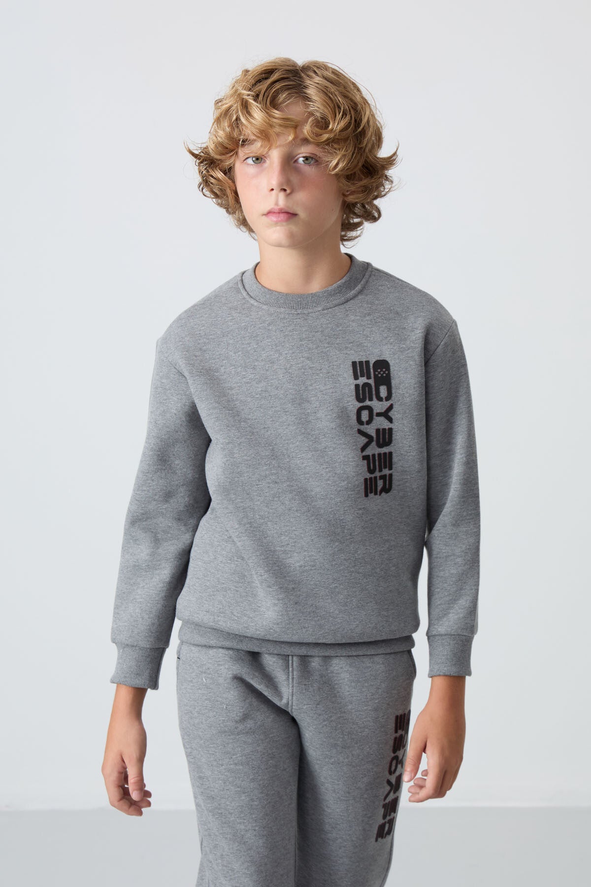 Grey Melange Cotton Thick Fleece-Lined Soft Textured Standard Fit Printed Boys' Tracksuit Set - 11233