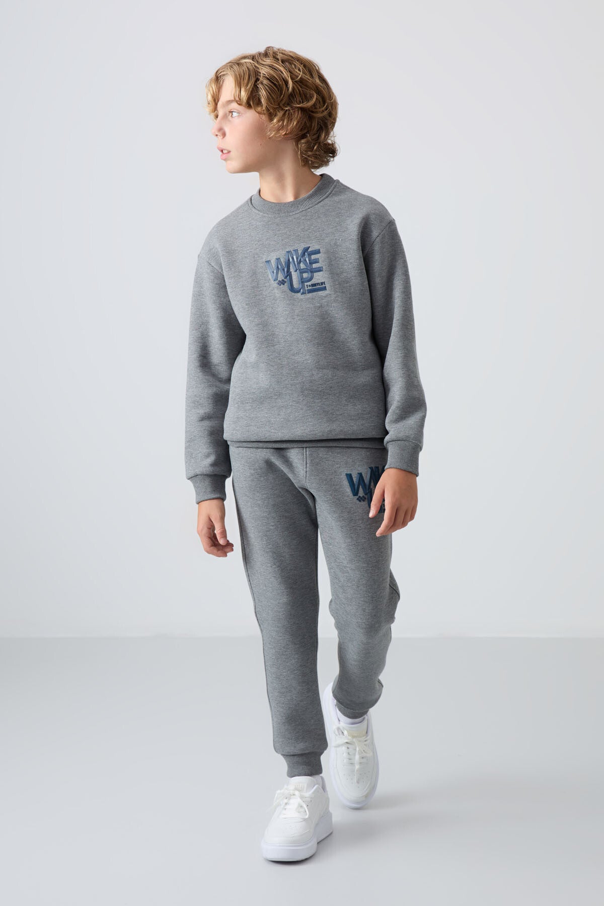 Grey Melange Cotton Thick Fleece-Lined Soft Textured Standard Fit Printed Boys' Tracksuit Set - 11253