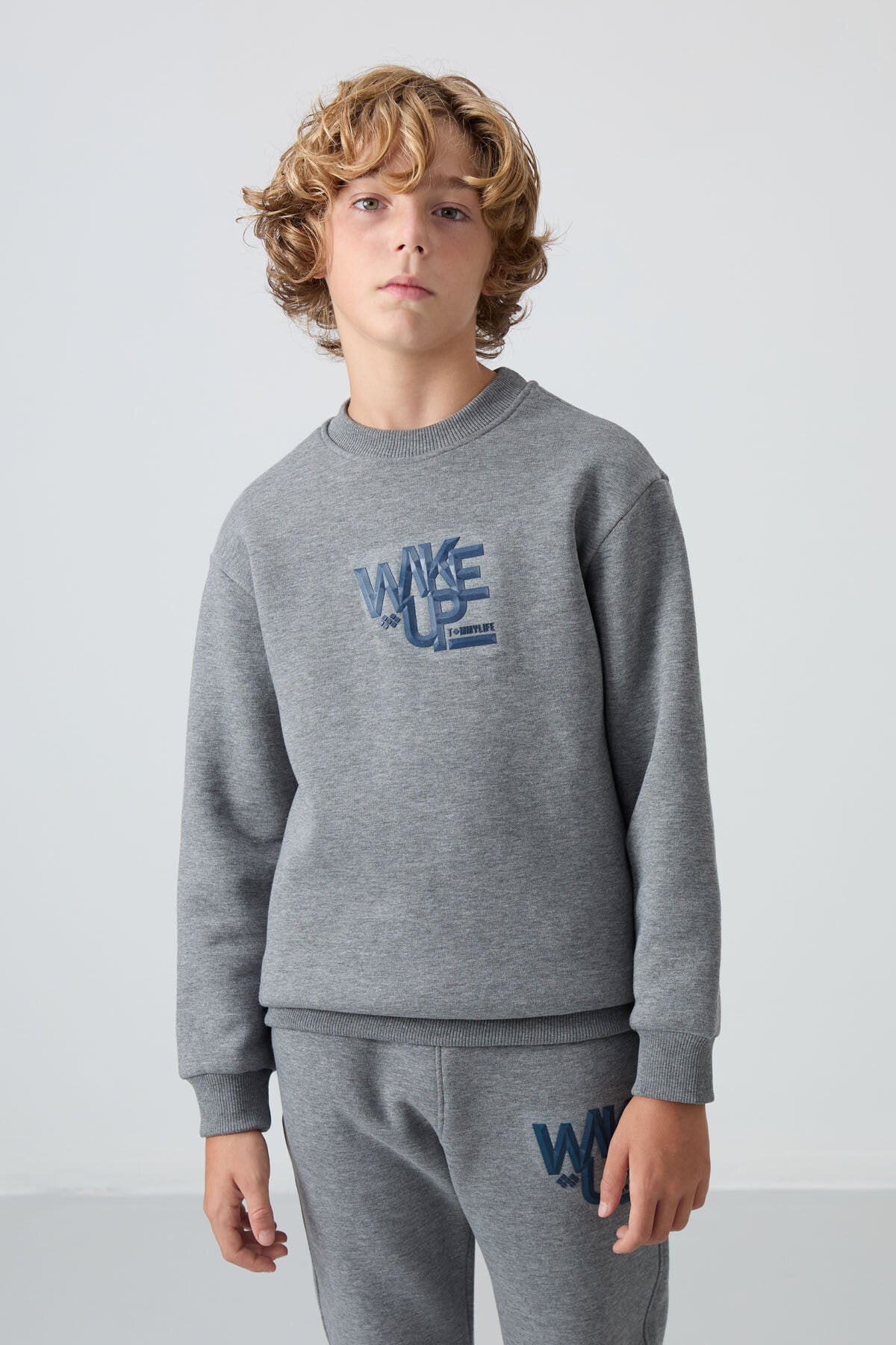 Grey Melange Cotton Thick Fleece-Lined Soft Textured Standard Fit Printed Boys' Tracksuit Set - 11253
