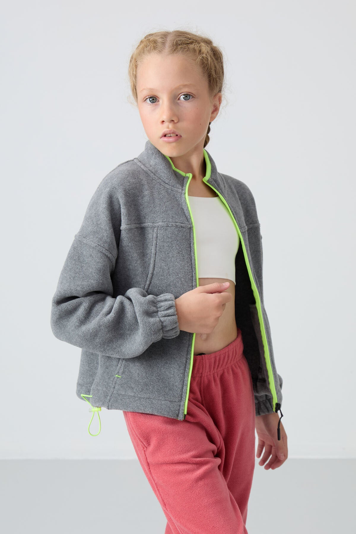 Grey Melange Thick Soft Textured Standard Fit Embroidered Fleece Girls' Sweatshirt - 75157