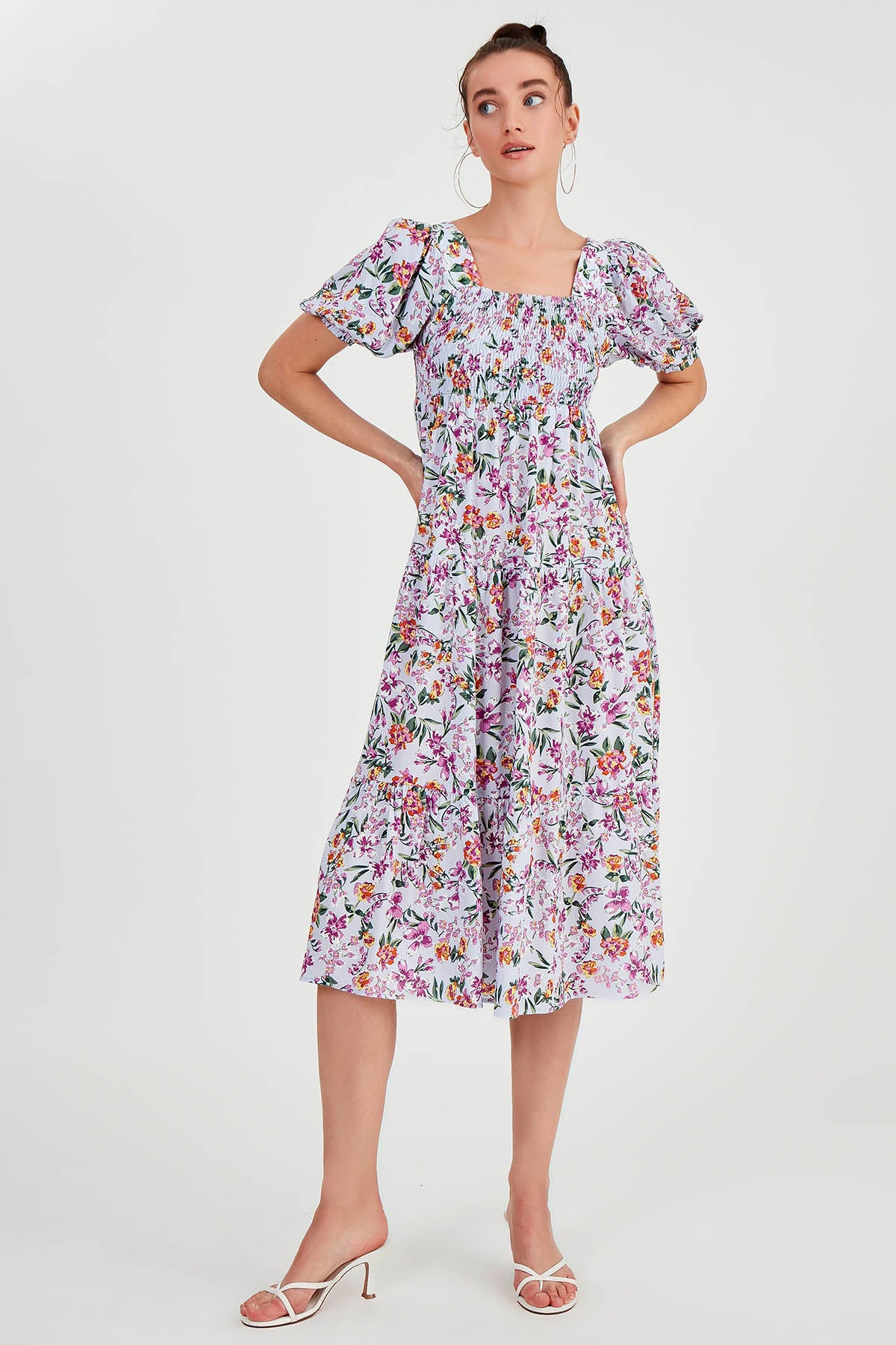 COILED LOOSE SLEEVE FLOWER DRESS
