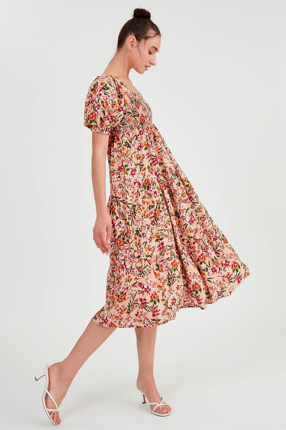 COILED LOOSE SLEEVE FLOWER DRESS