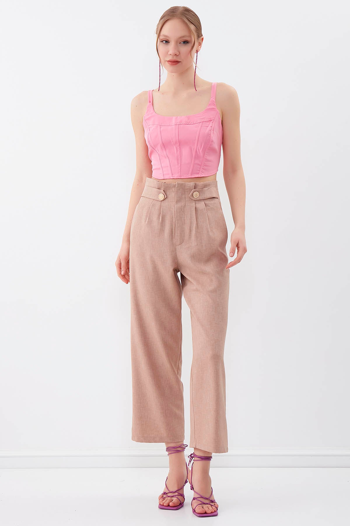 GOLD BUTTON DETAILS TROUSERS