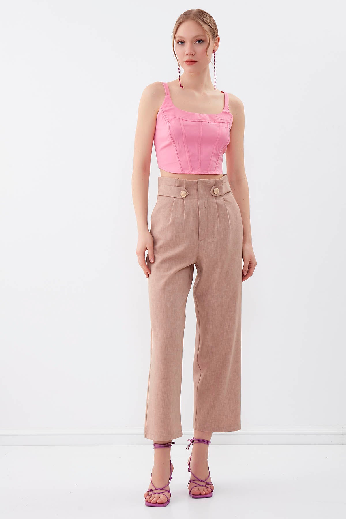 GOLD BUTTON DETAILS TROUSERS