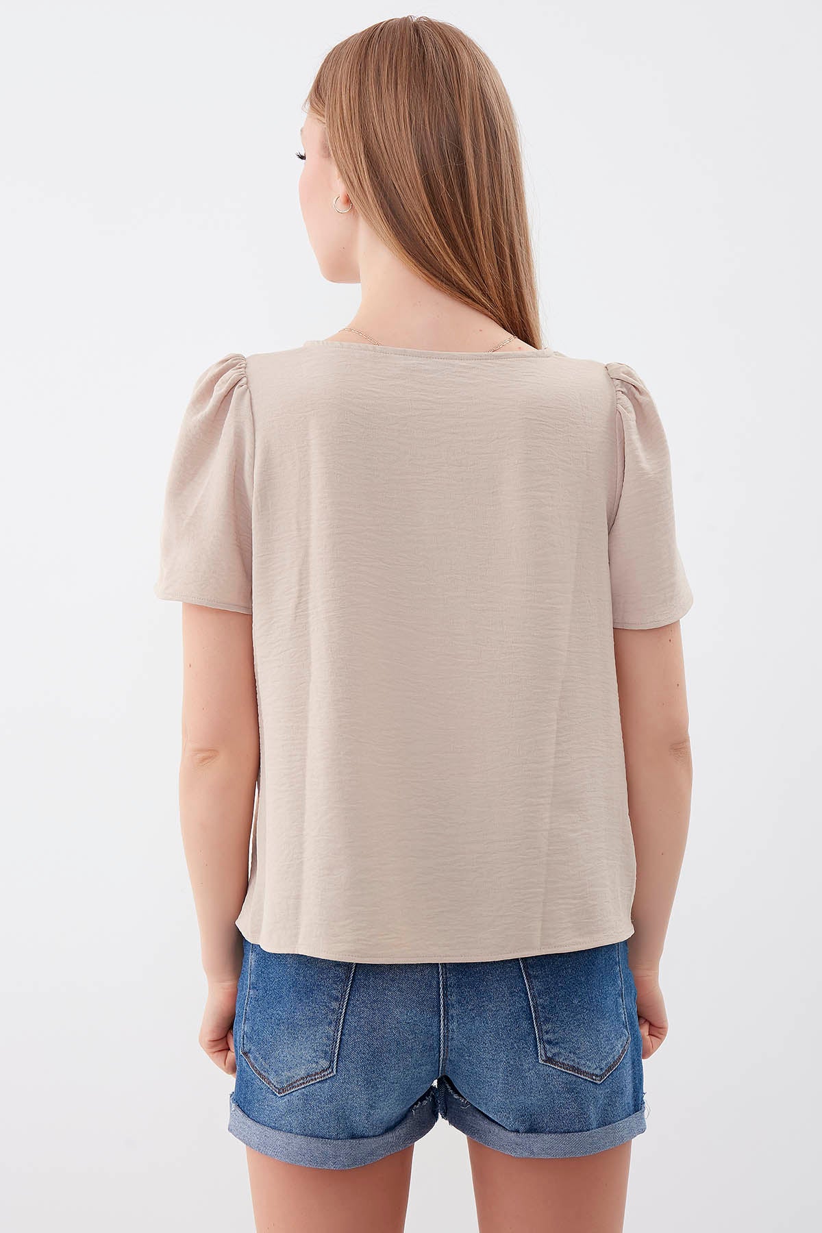 PLEATED SHORT SLEEVE BLOUSE