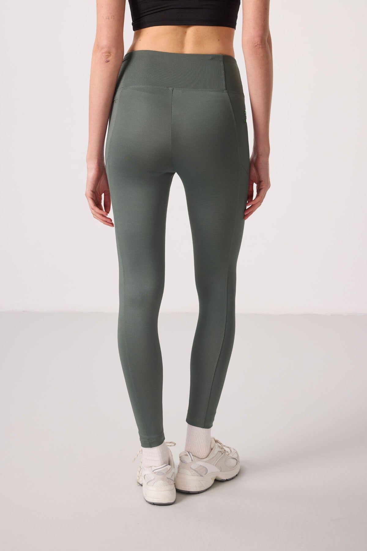 Haki Polyester Esnek Standart Fit Performans Kadın Tights - 94667