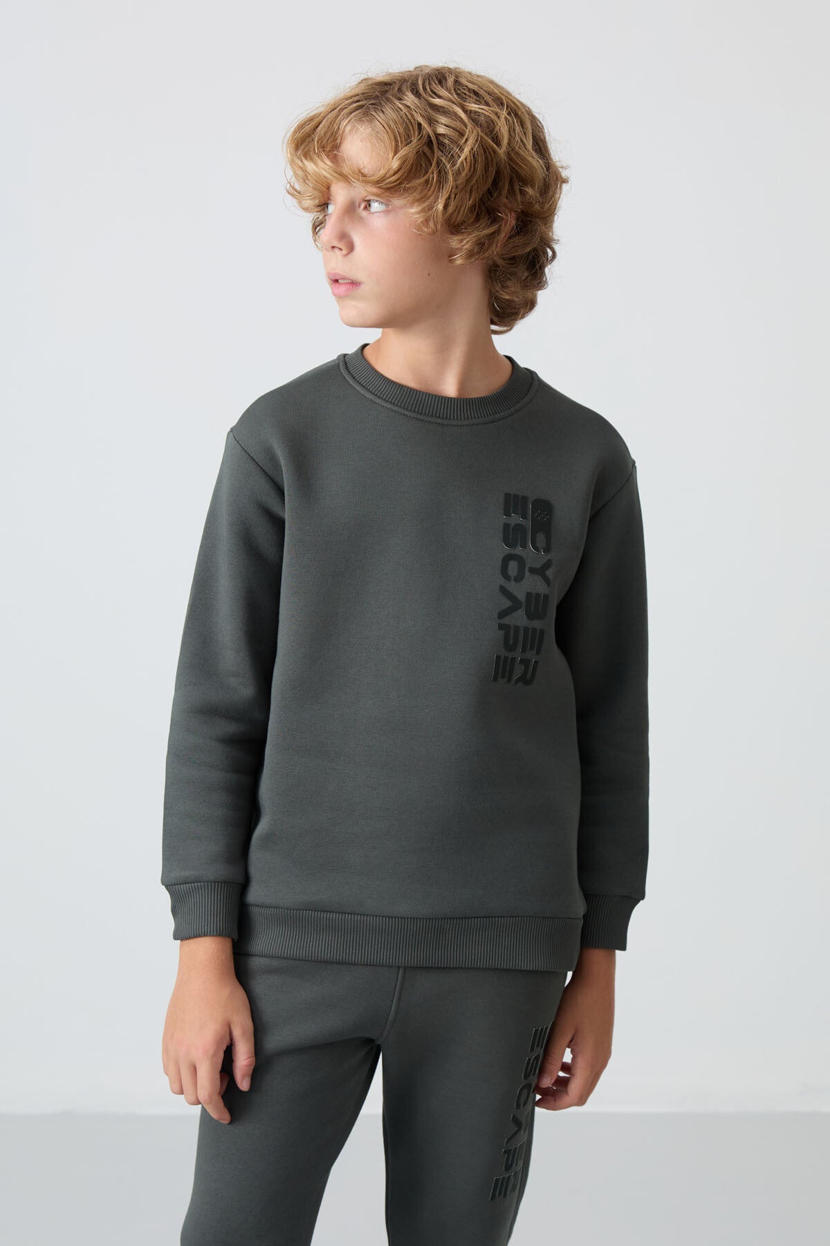 Cotton Right Thick Inner Fleece Soft Textured Standard Fit Printed Boys' Tracksuit Set - 11233