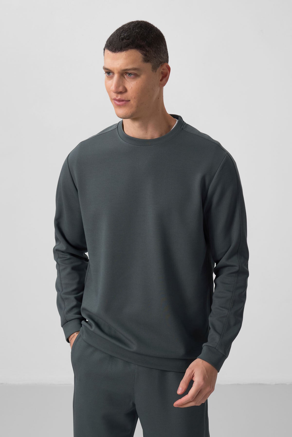 Textured Surface Right Oversize Men's Tracksuit Set - 85275